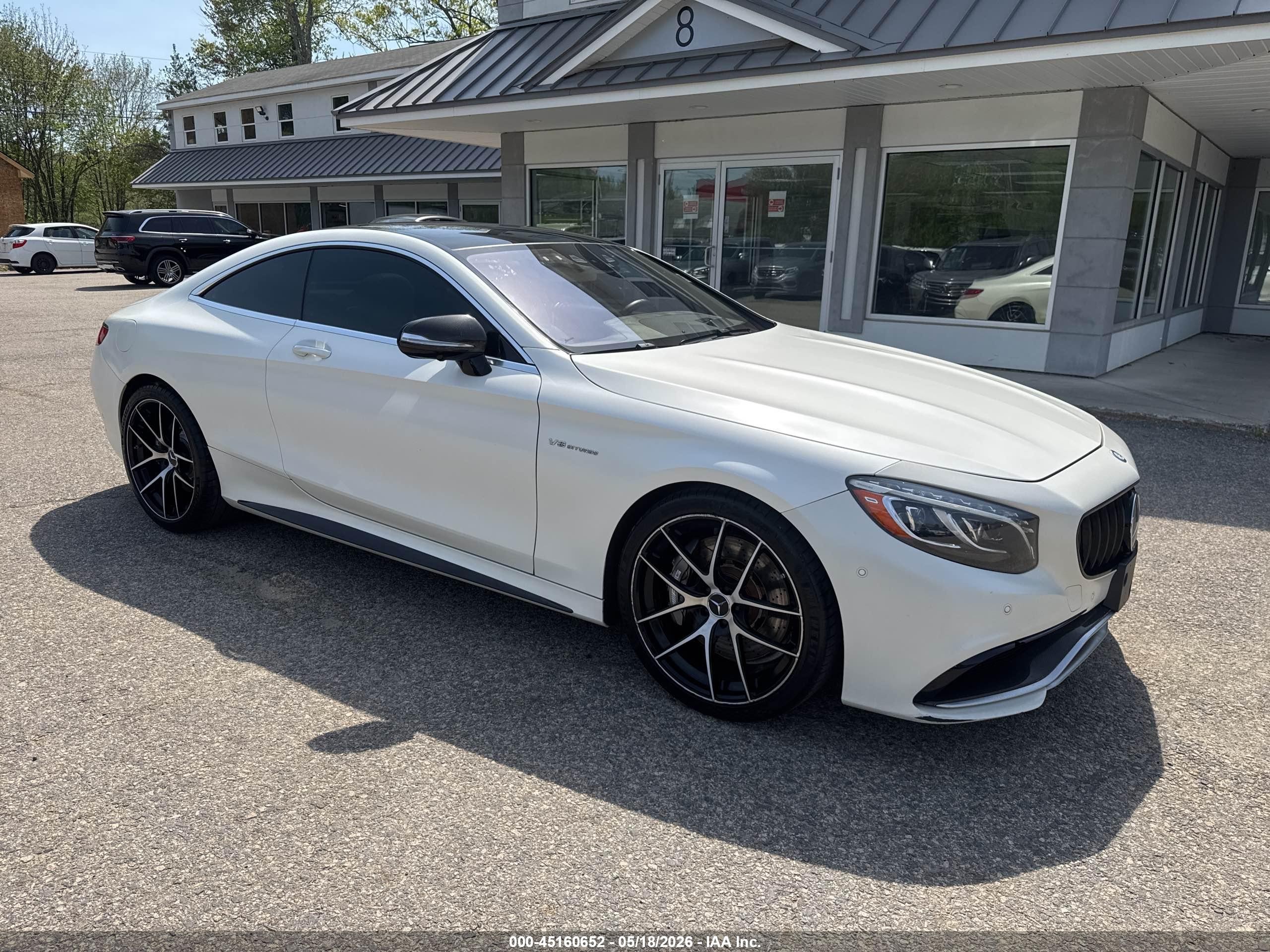 2015 Mercedes-Benz S 63 AMG, VIN WDDXJ7JB2FA003978 — Auction photo 1 of 10