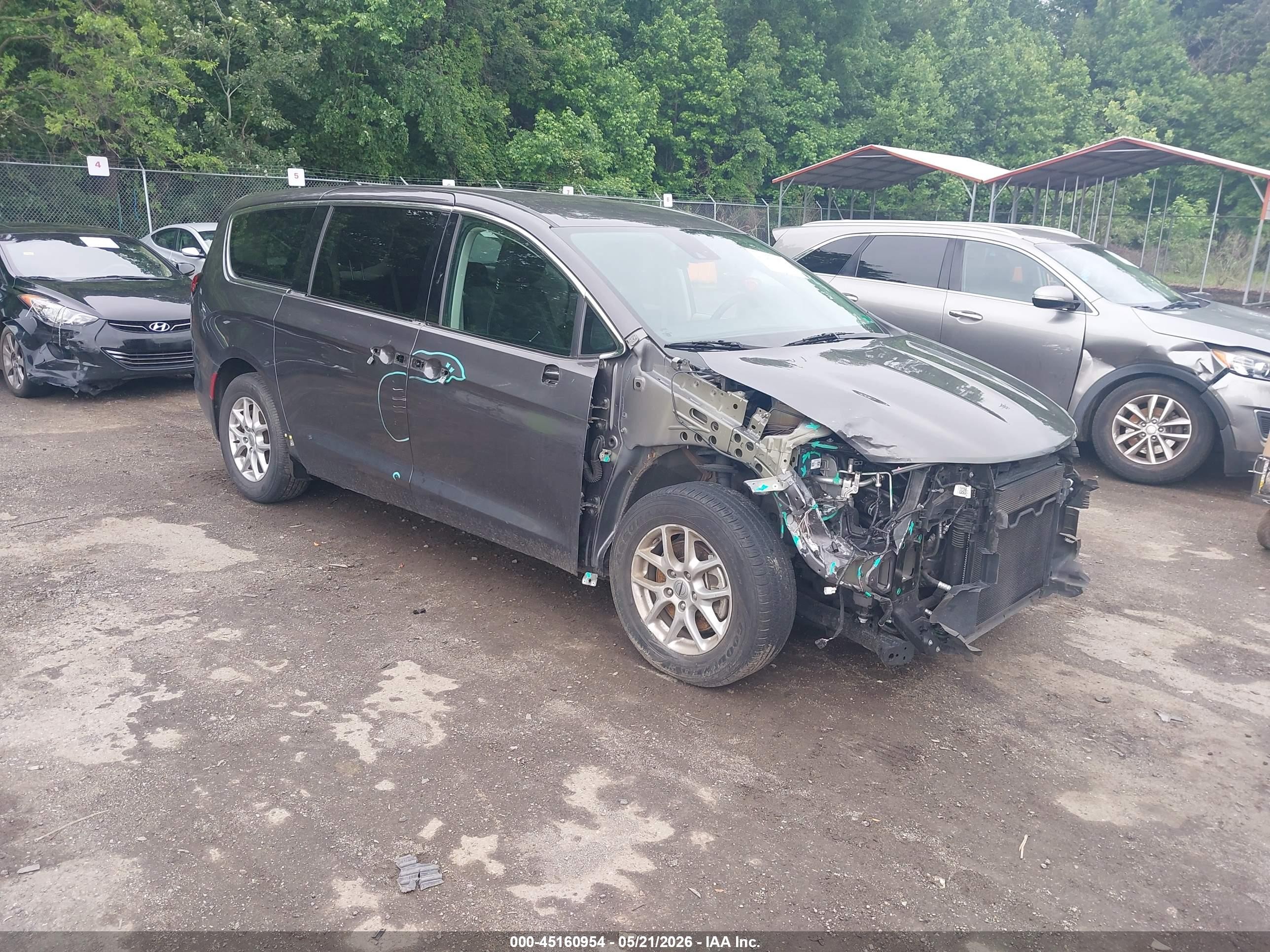 2023 Chrysler Voyager LX, VIN 2C4RC1CG6PR610871 — Front end