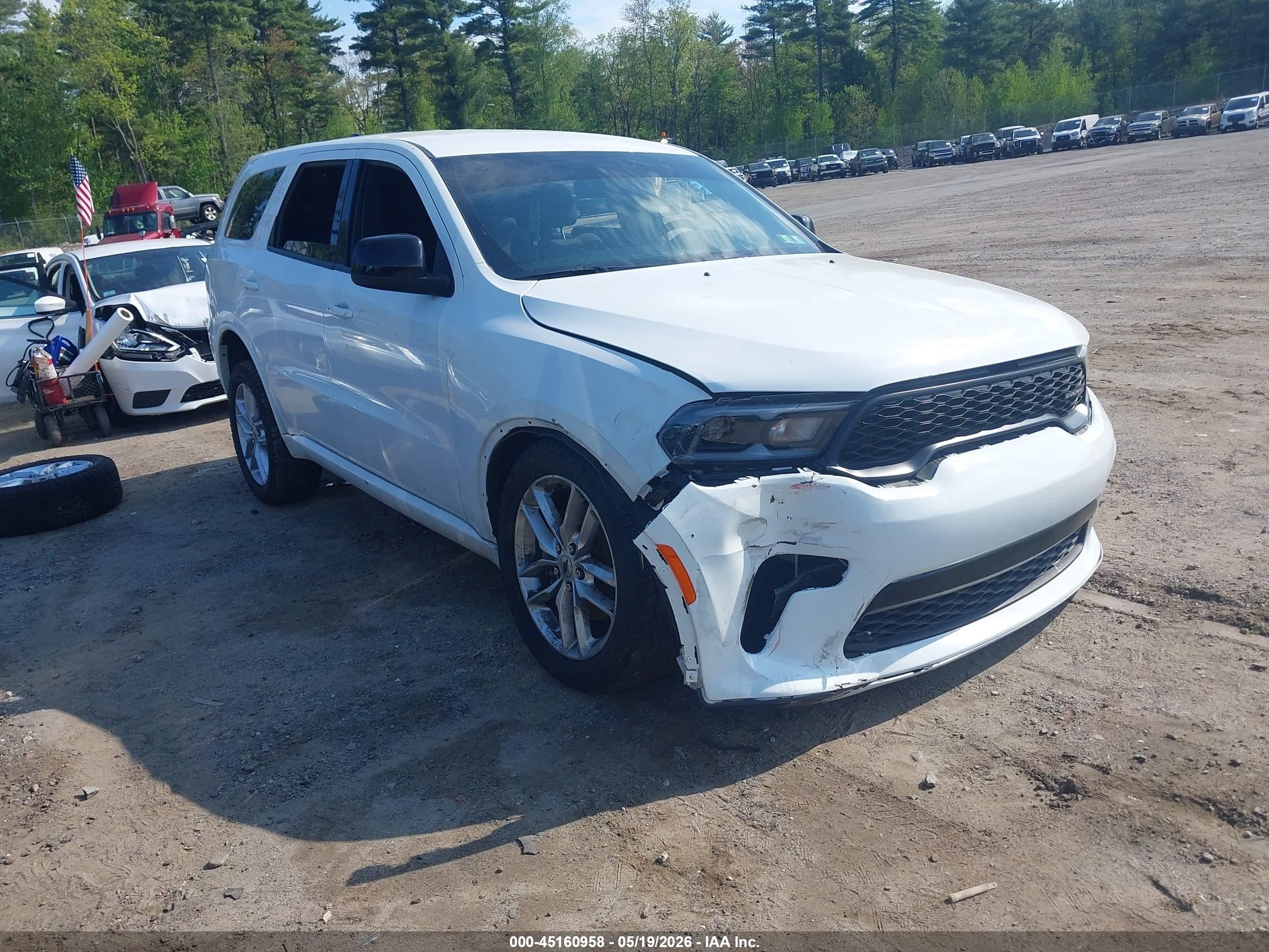 2024 Dodge Durango GT Plus, VIN 1C4RDJDG1RC143835 — Перед