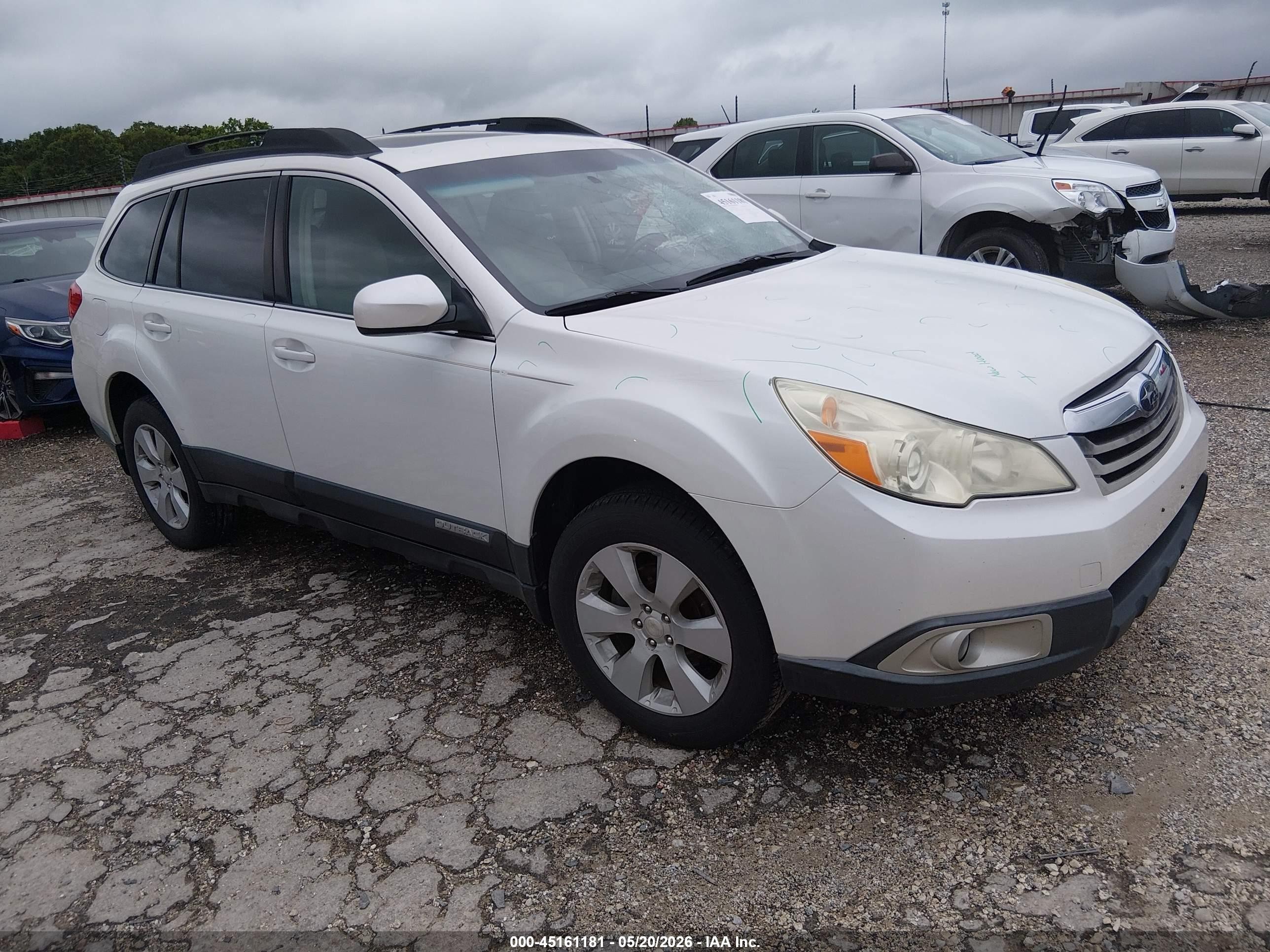 2011 Subaru Outback Premium, VIN 4S4BRCGC3B3340675 — Hail