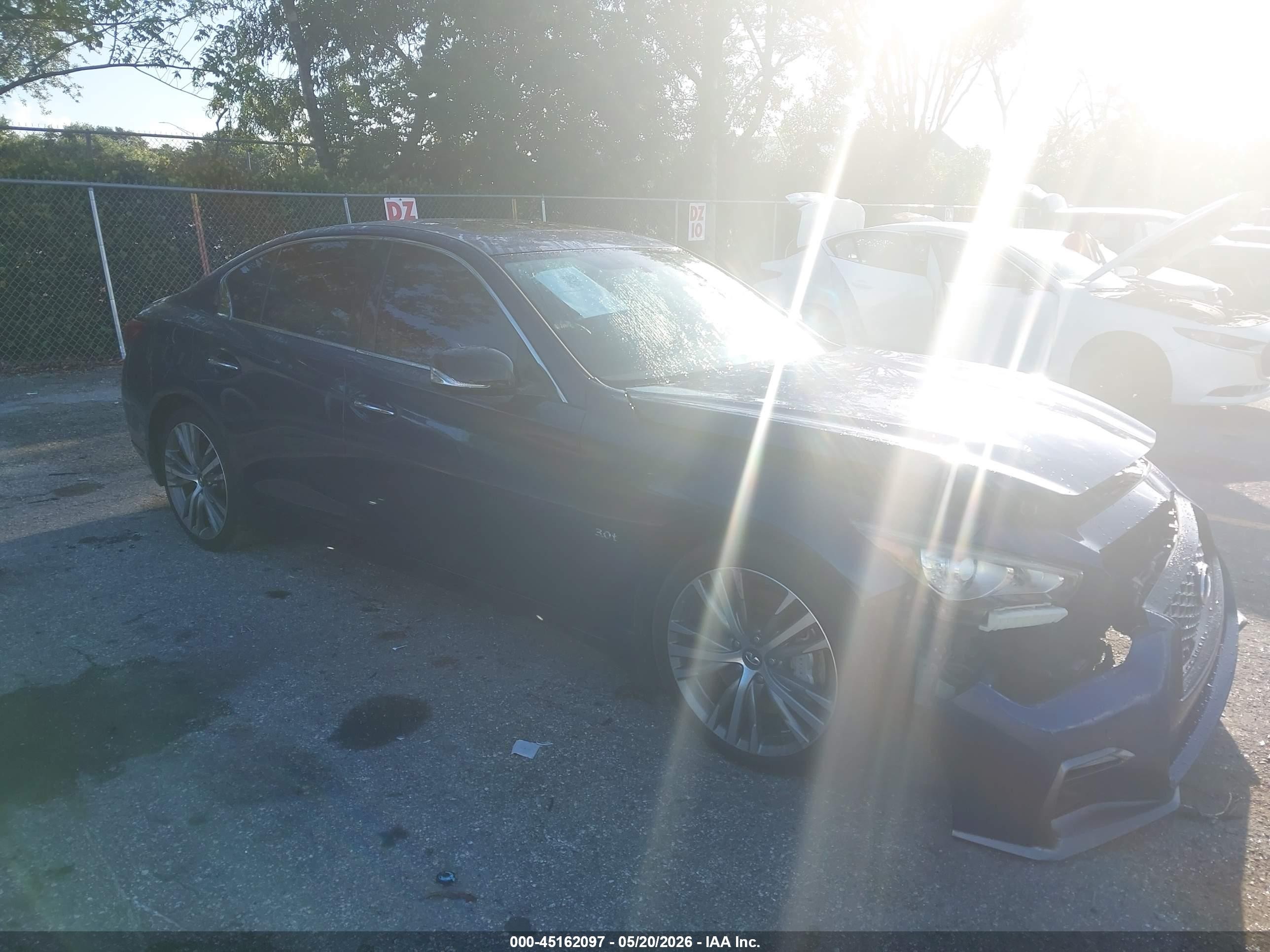 2019 Infiniti Q50 Luxe, VIN JN1EV7AP9KM516268 — Front end