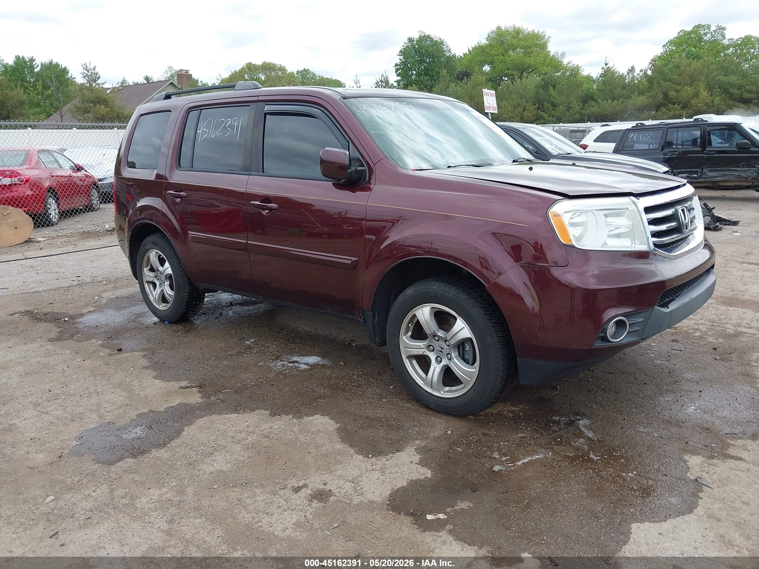 2013 Honda Pilot EX-L, VIN 5FNYF3H5XDB018922 — Fresh water flood