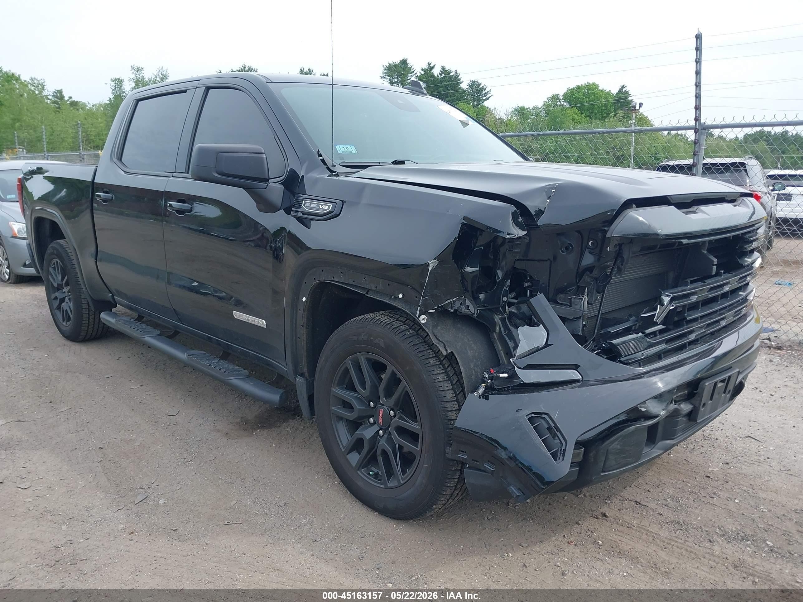 2022 GMC Sierra 1500 Elevation, VIN 1GTUUCED1NZ613542 — Front end