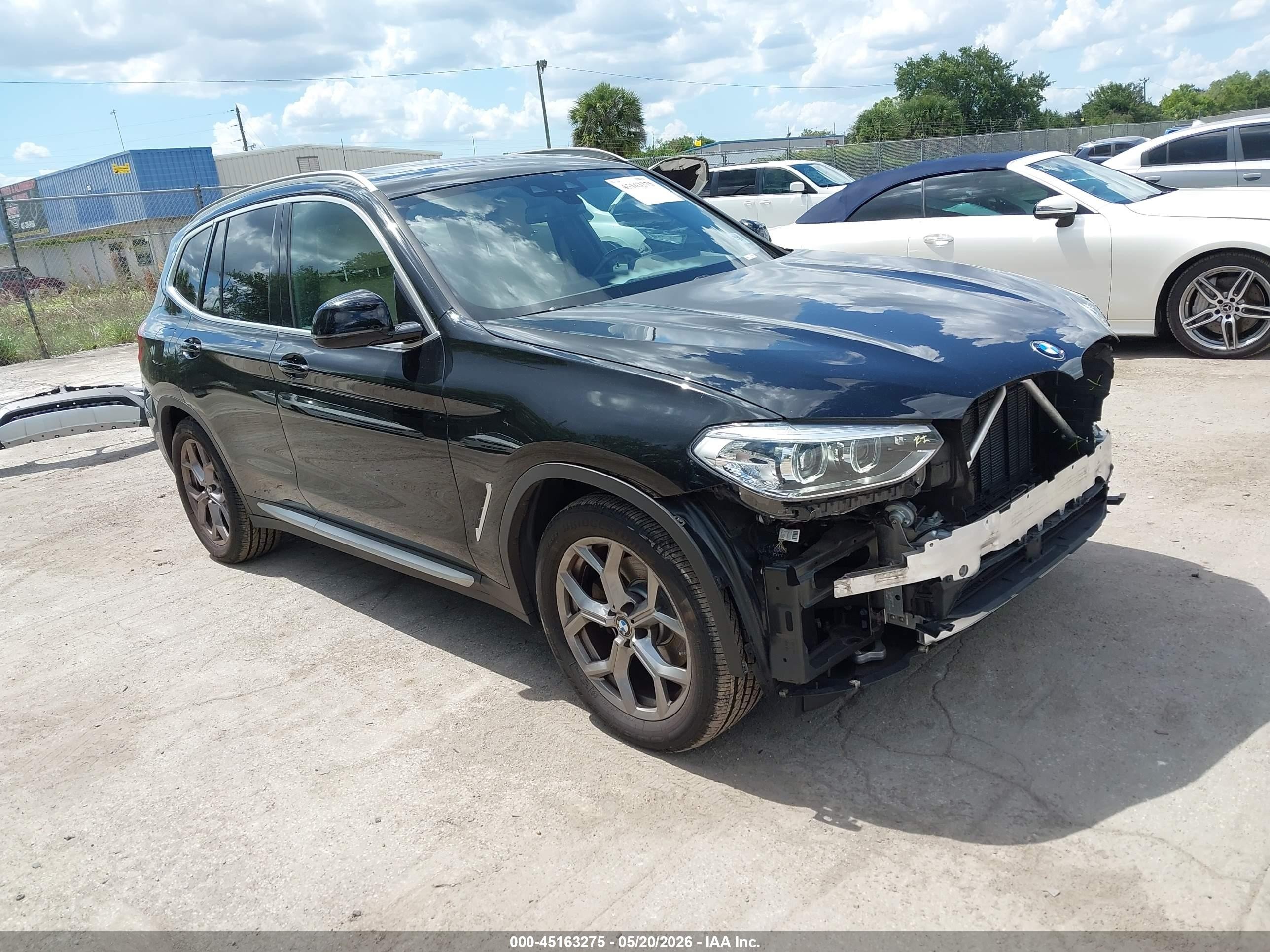 2021 BMW X3 sDrive30i, VIN 5UXTY3C08M9F36815 — Front end