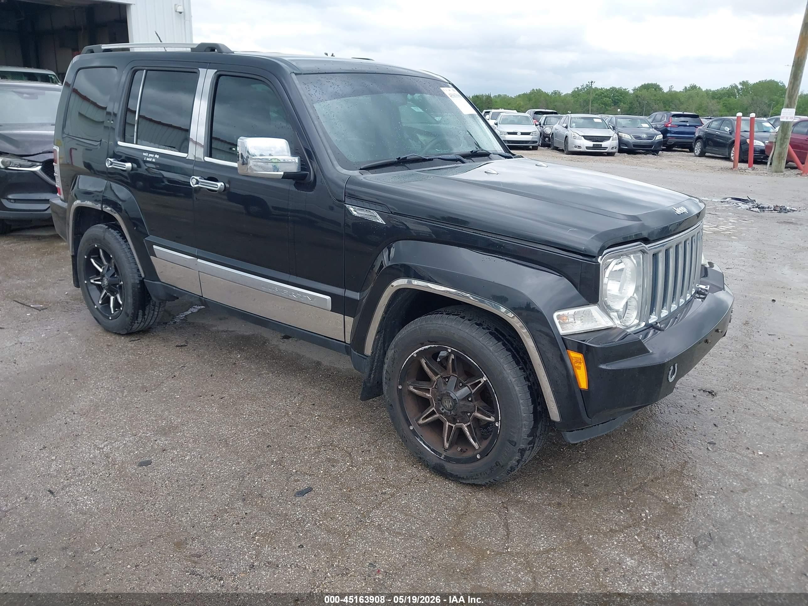2012 Jeep Liberty Limited, VIN 1C4PJLCK9CW147848 — Зад