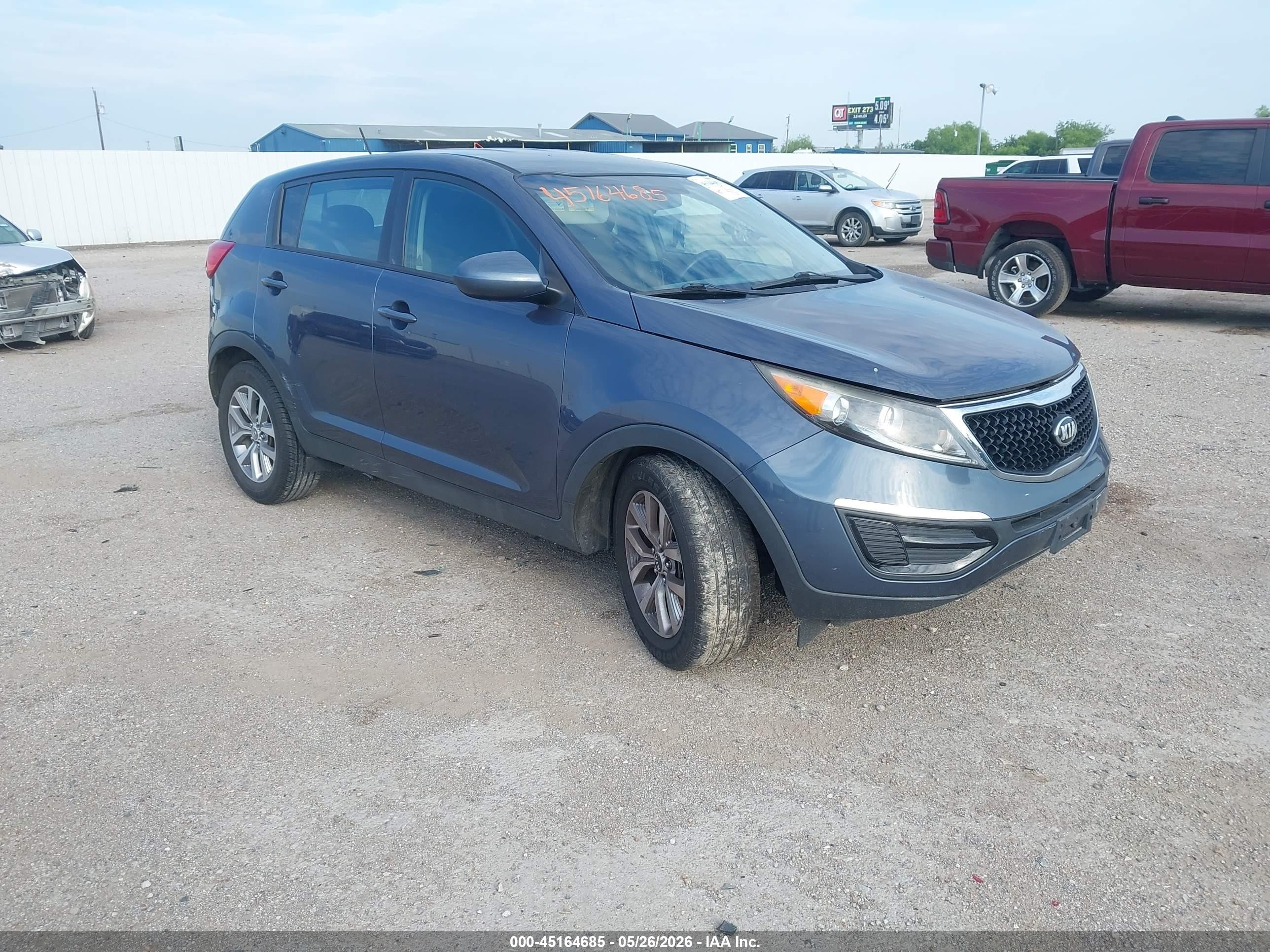 2015 Kia Sportage LX, VIN KNDPB3AC8F7757764 — Frame damage