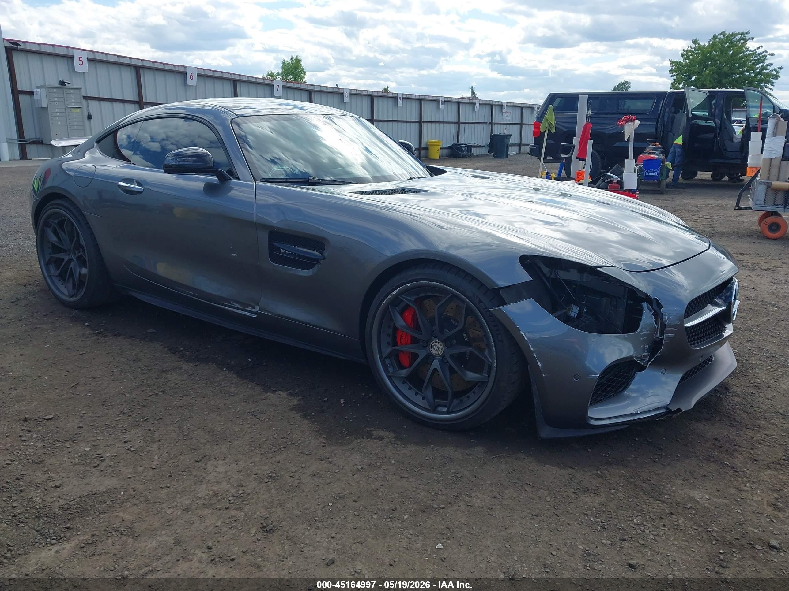 2016 Mercedes-Benz AMG GT S, VIN WDDYJ7JA4GA002957 — Front end