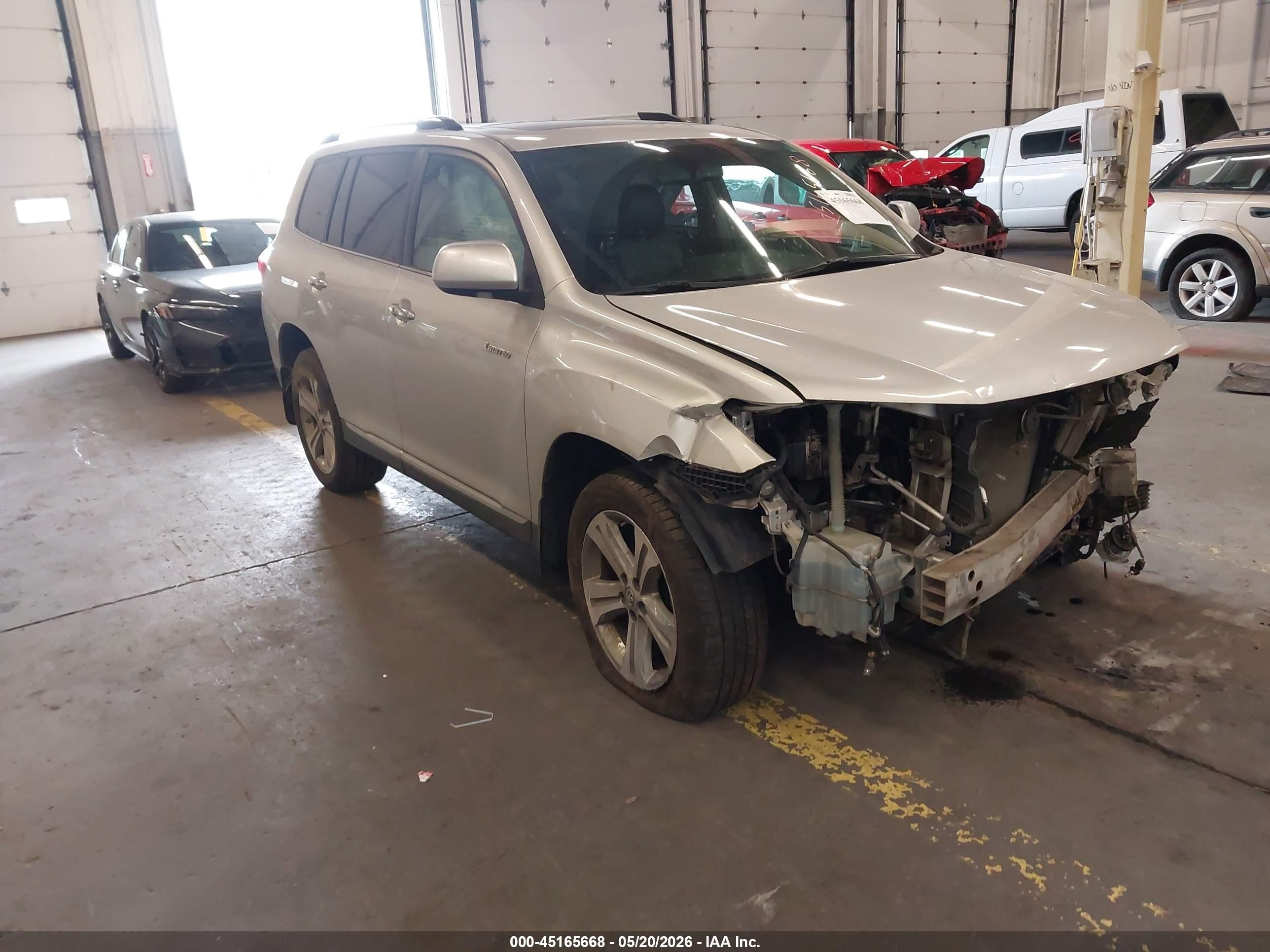 2012 Toyota Highlander Limited, VIN 5TDDK3EH2CS139429 — Front end