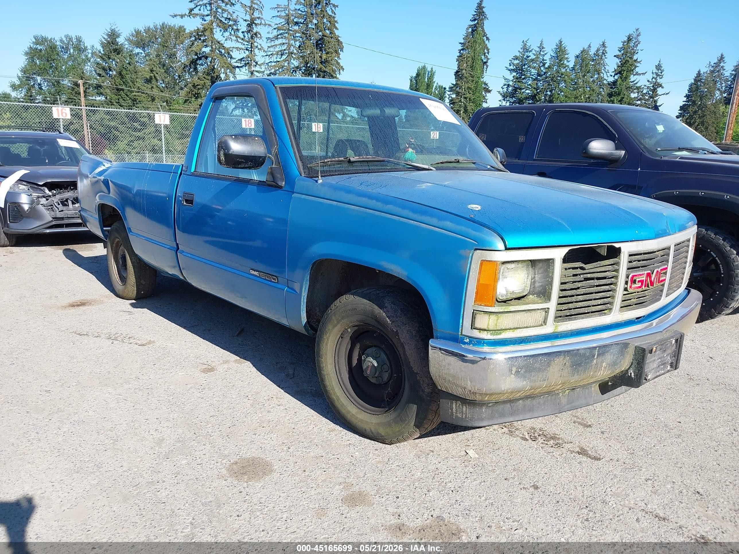 1992 GMC Sierra 1500, VIN 1GTEC14Z3NE515435 — Normal wear