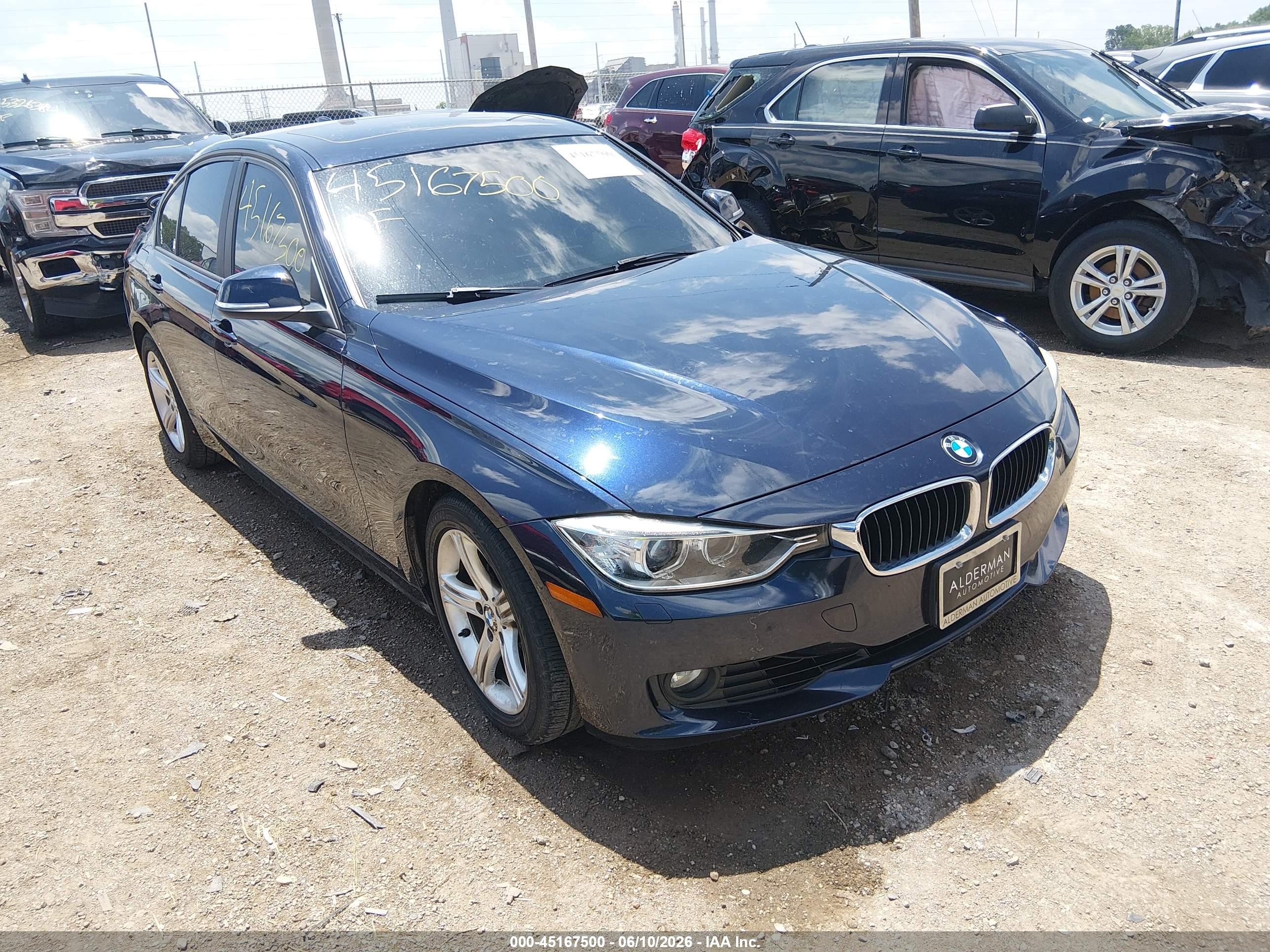 2014 BMW 3 Series 328i xDrive, VIN WBA3B5C50EP652057 — Side