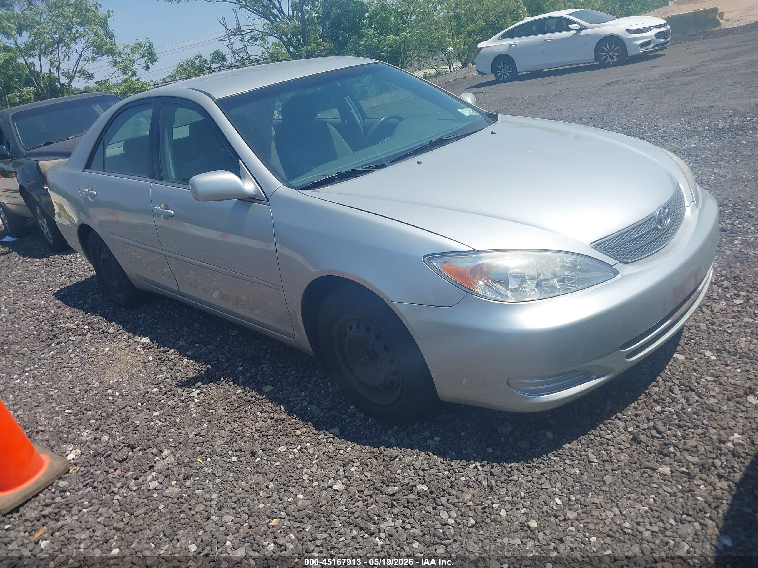 2002 Toyota Camry LE, VIN 4T1BE32K92U021656 — Normal wear