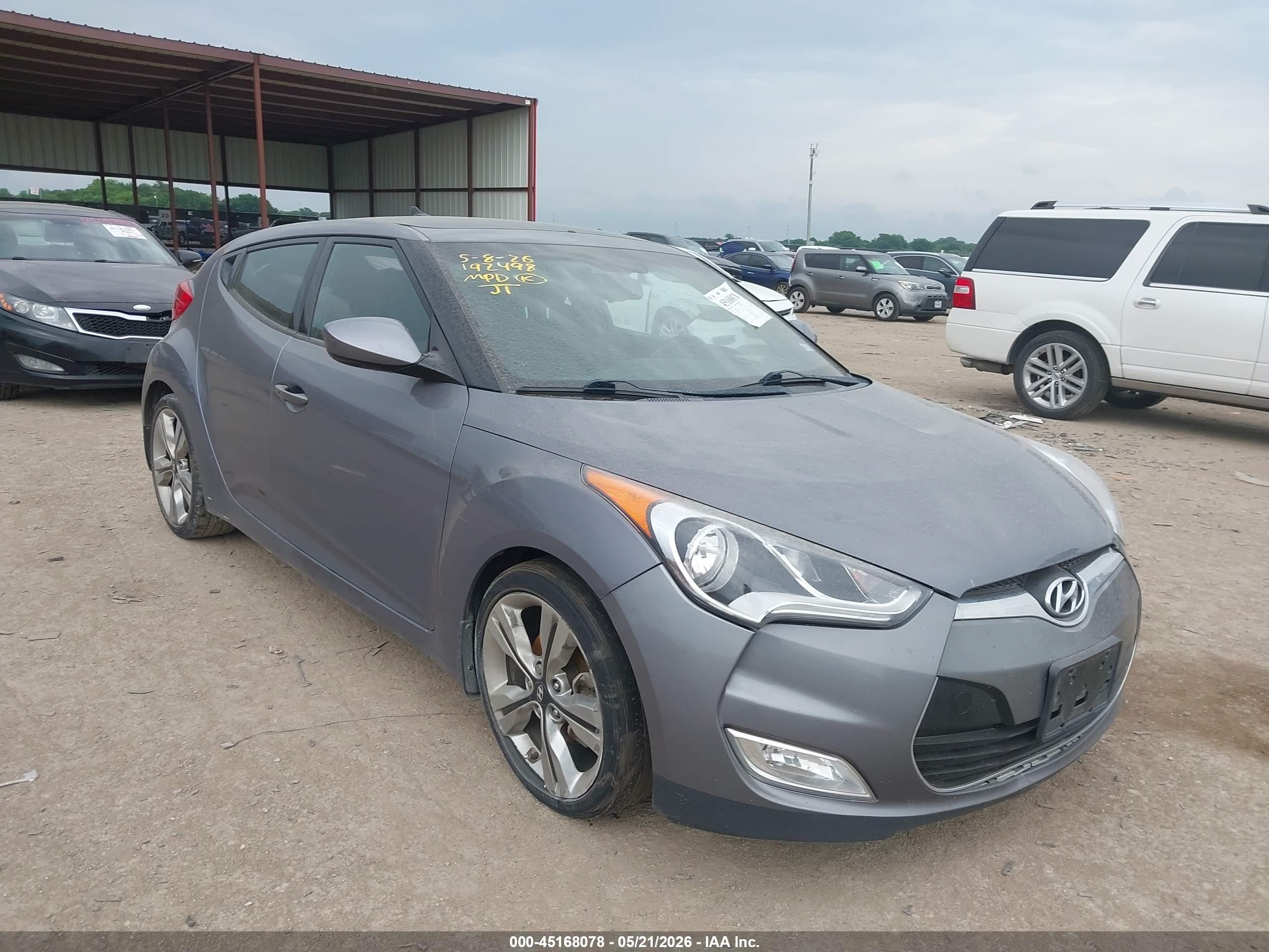 2017 Hyundai Veloster, VIN KMHTC6AD8HU314407 — Side