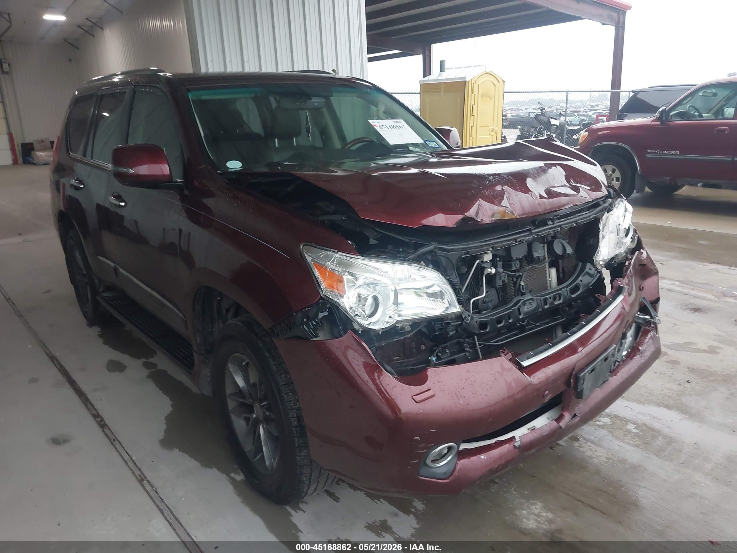 2013 Lexus GX 460 Premium, VIN JTJJM7FX0D5059139 — Front end