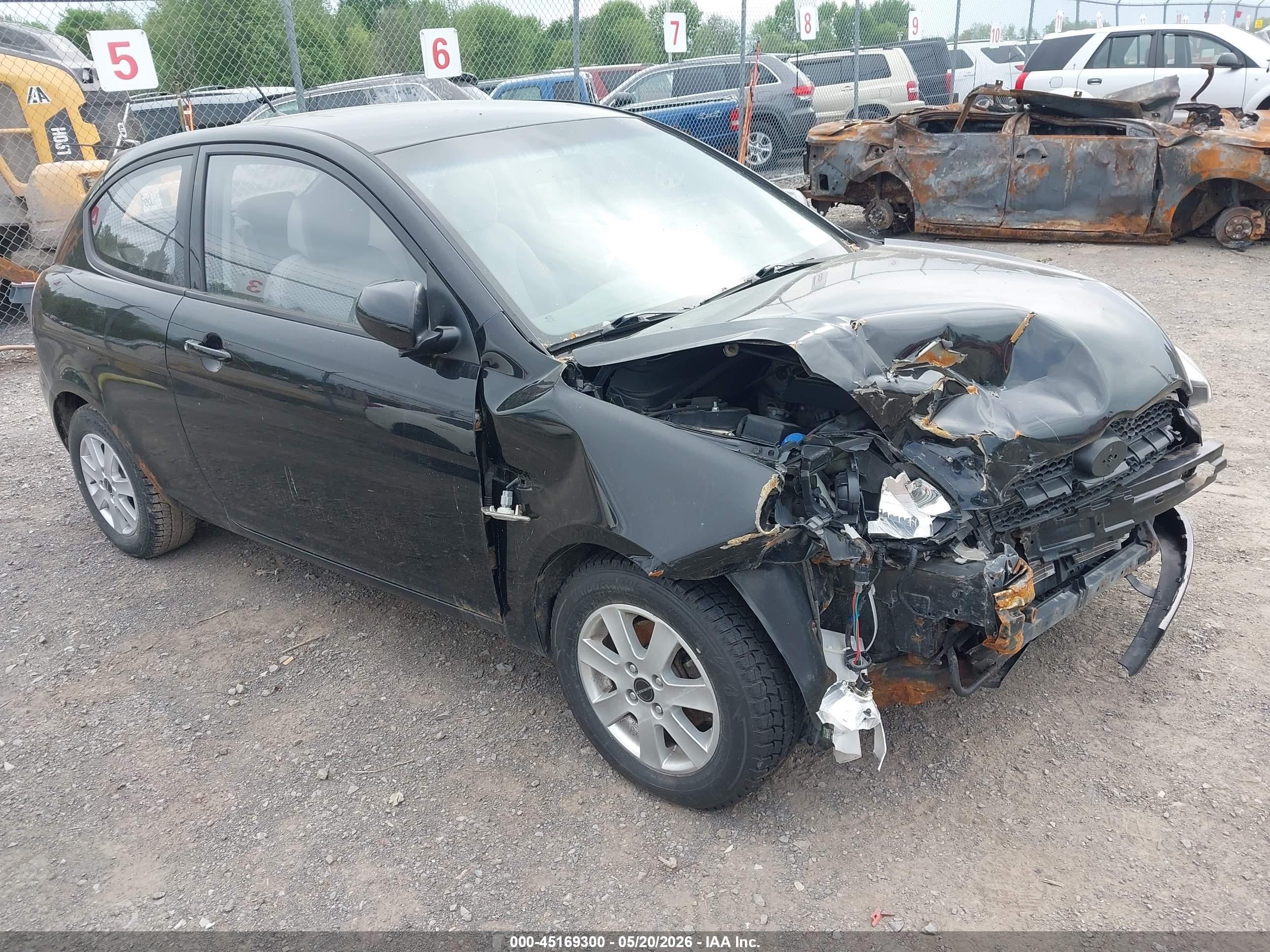 2010 Hyundai Accent GS, VIN KMHCM3AC0AU157755 — Front end