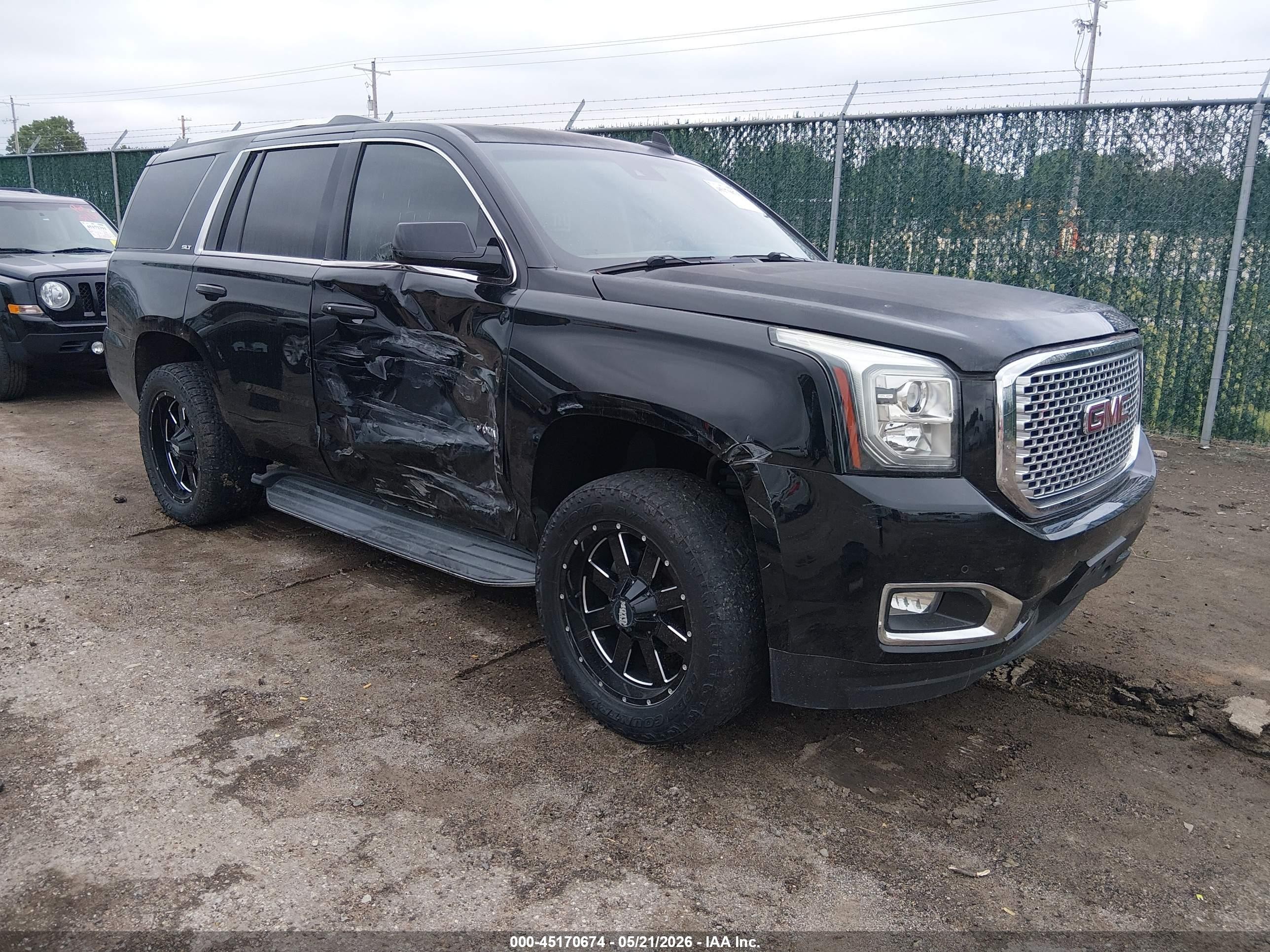 2015 GMC Yukon SLT, VIN 1GKS2BKC9FR678938 — Side
