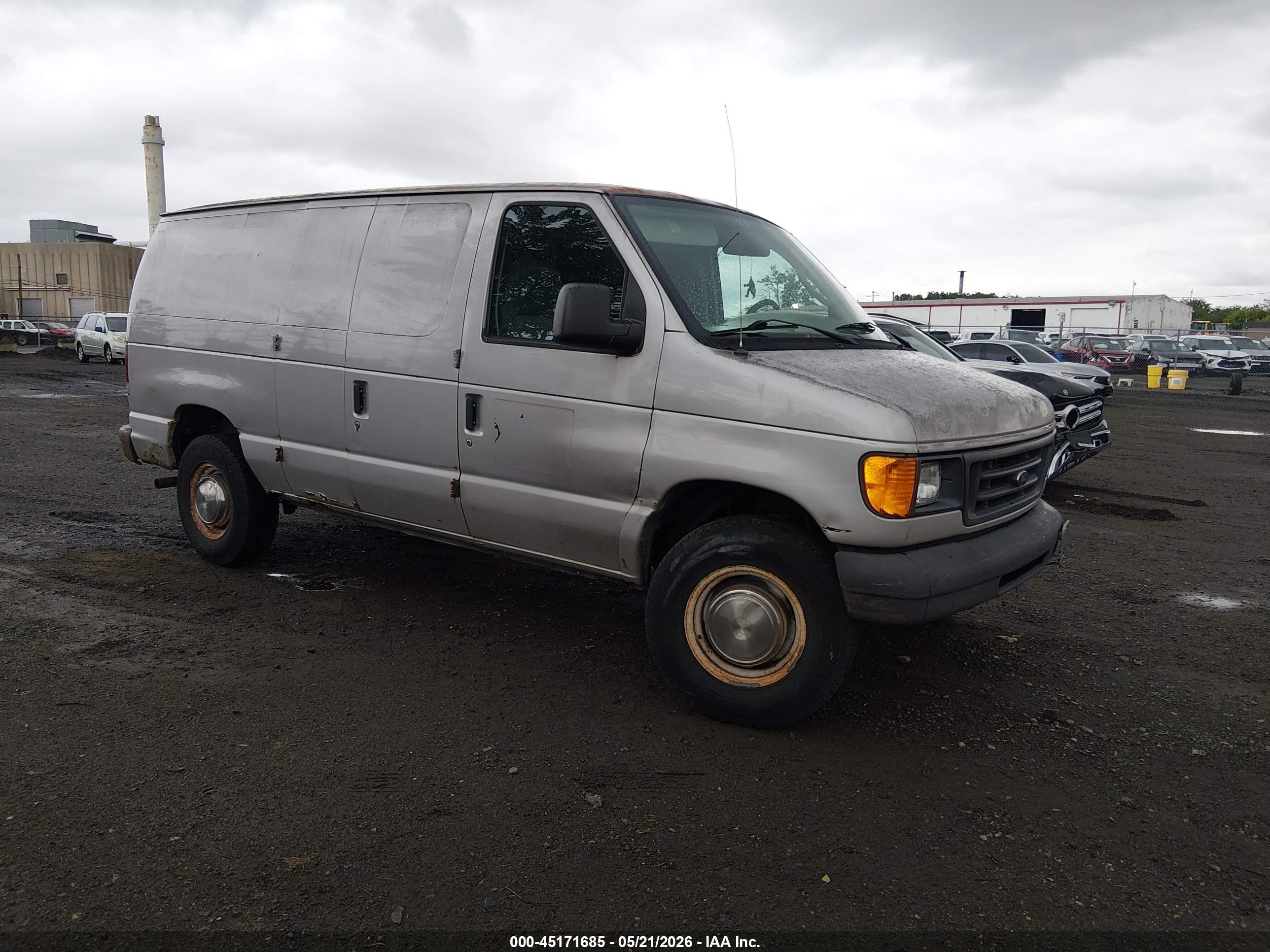 2003 Ford Econoline Cargo, VIN 1FTNE24223HB70395 — Normal wear