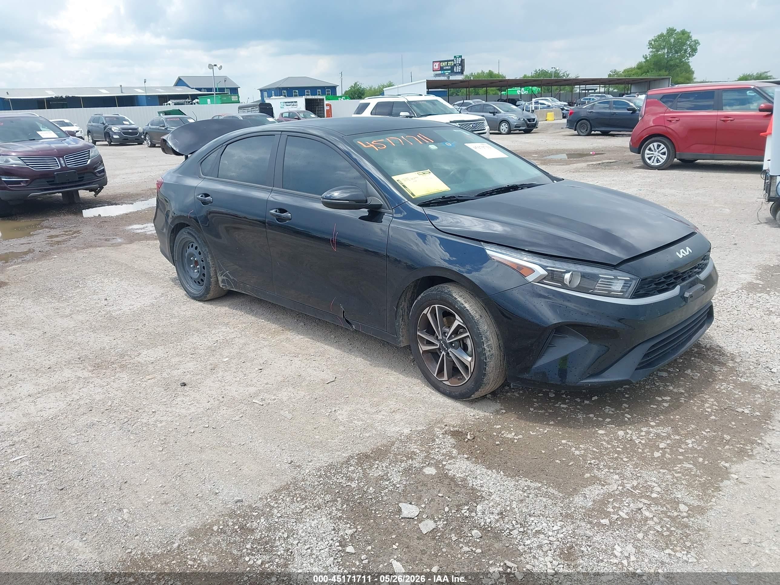 2023 Kia Forte LXS, VIN 3KPF24AD6PE676726 — Rear end