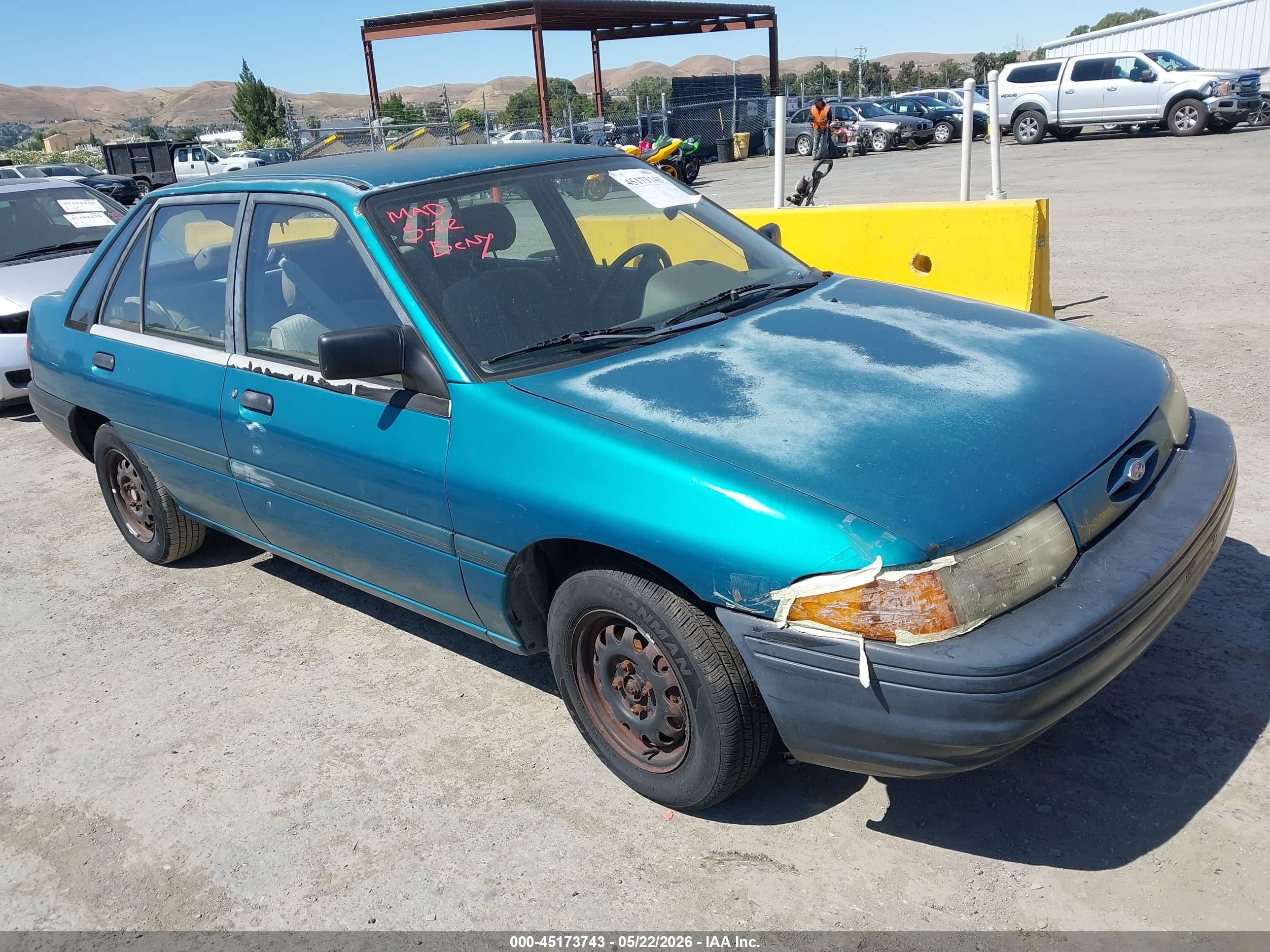 1993 Ford Escort, VIN 1FAPP14J2PW144956 — Normal wear