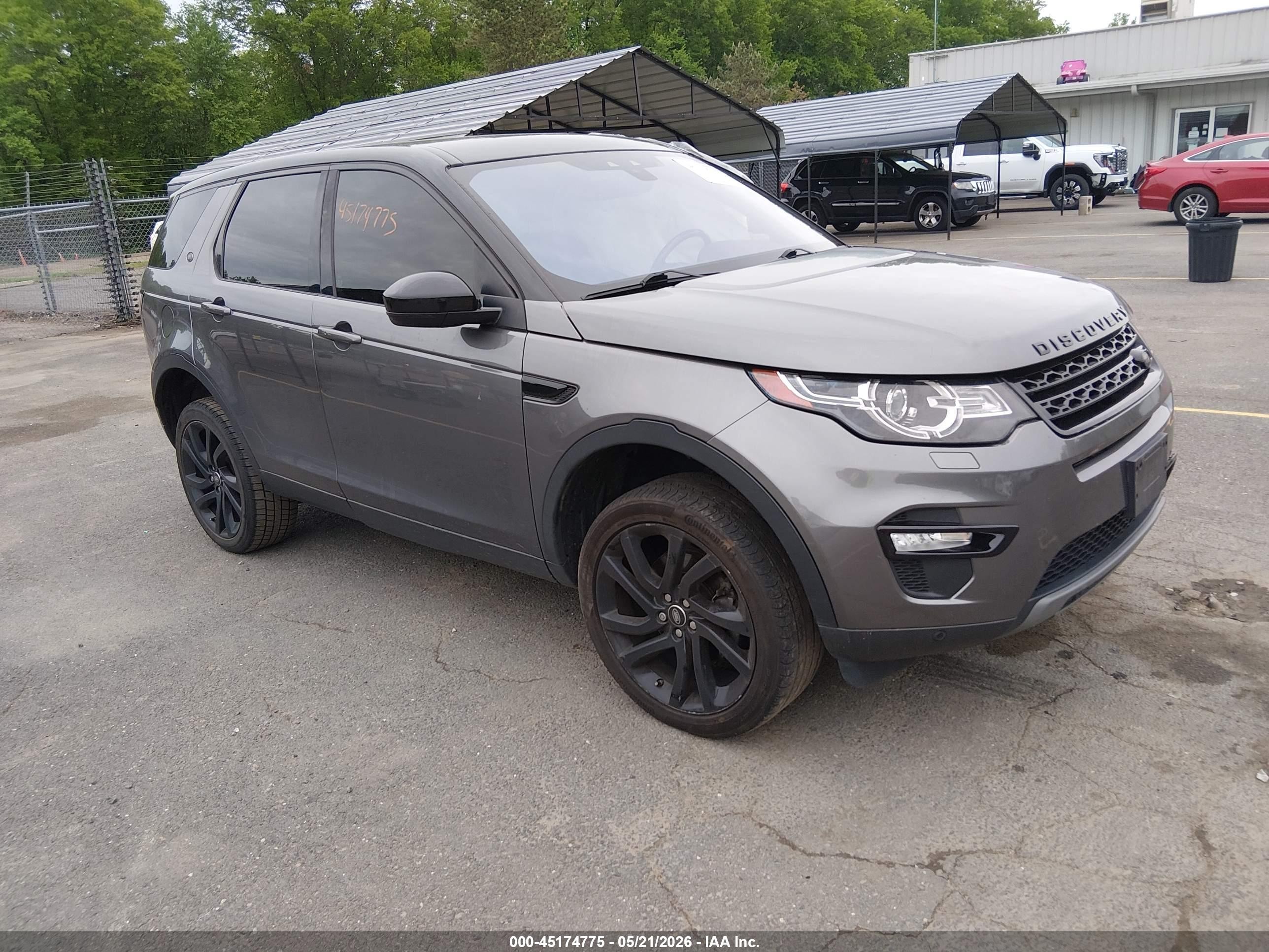 2017 Land Rover Discovery Sport HSE, VIN SALCR2BG7HH661670 — Side