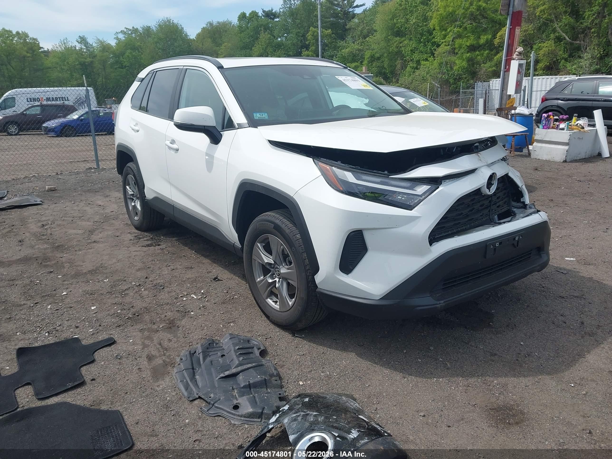 2025 Toyota RAV4 XLE, VIN 2T3P1RFV8SW612674 — По всему кузову