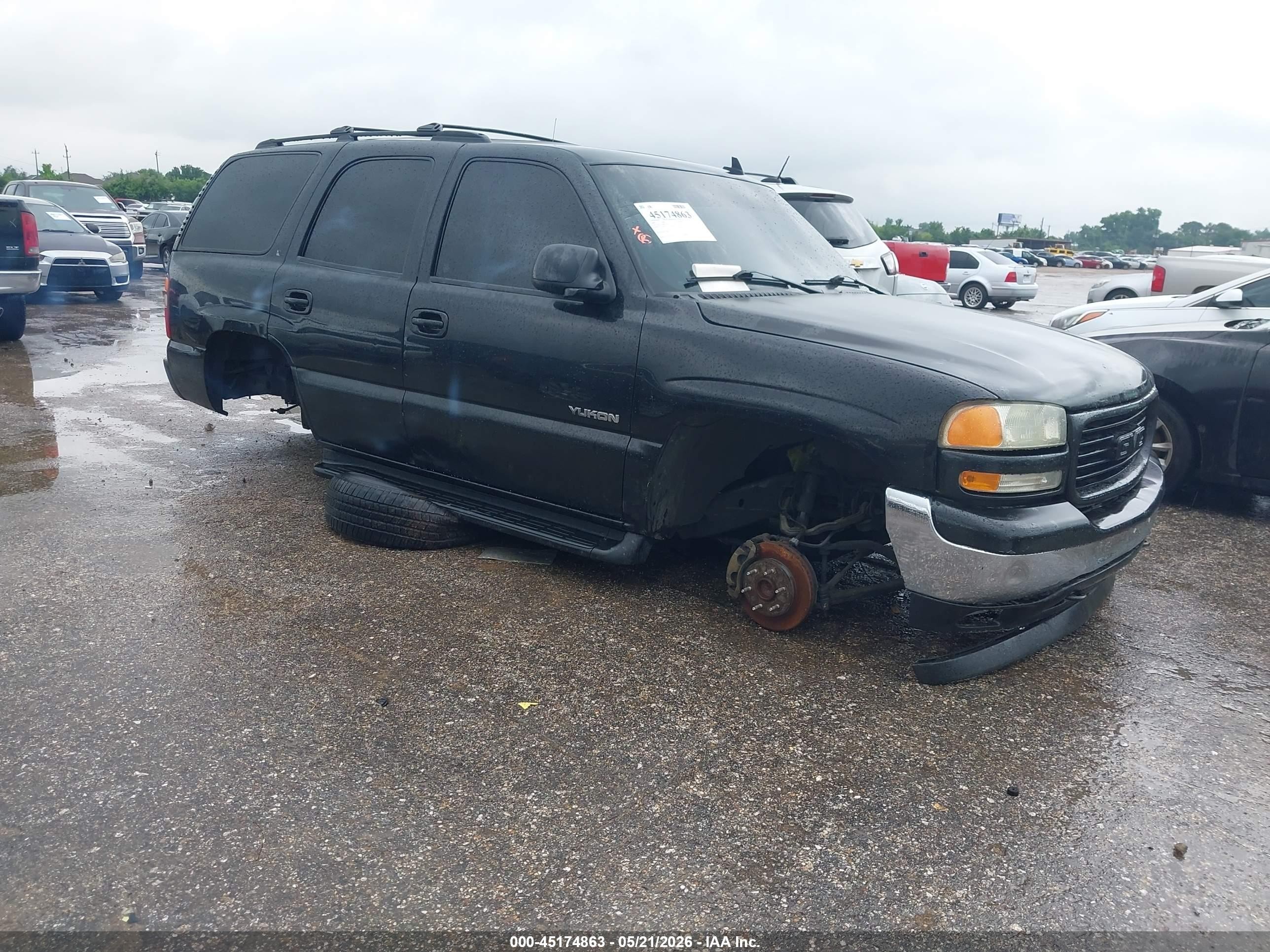 2006 GMC Yukon SLT, VIN 1GKEC13TX6R116520 — All over