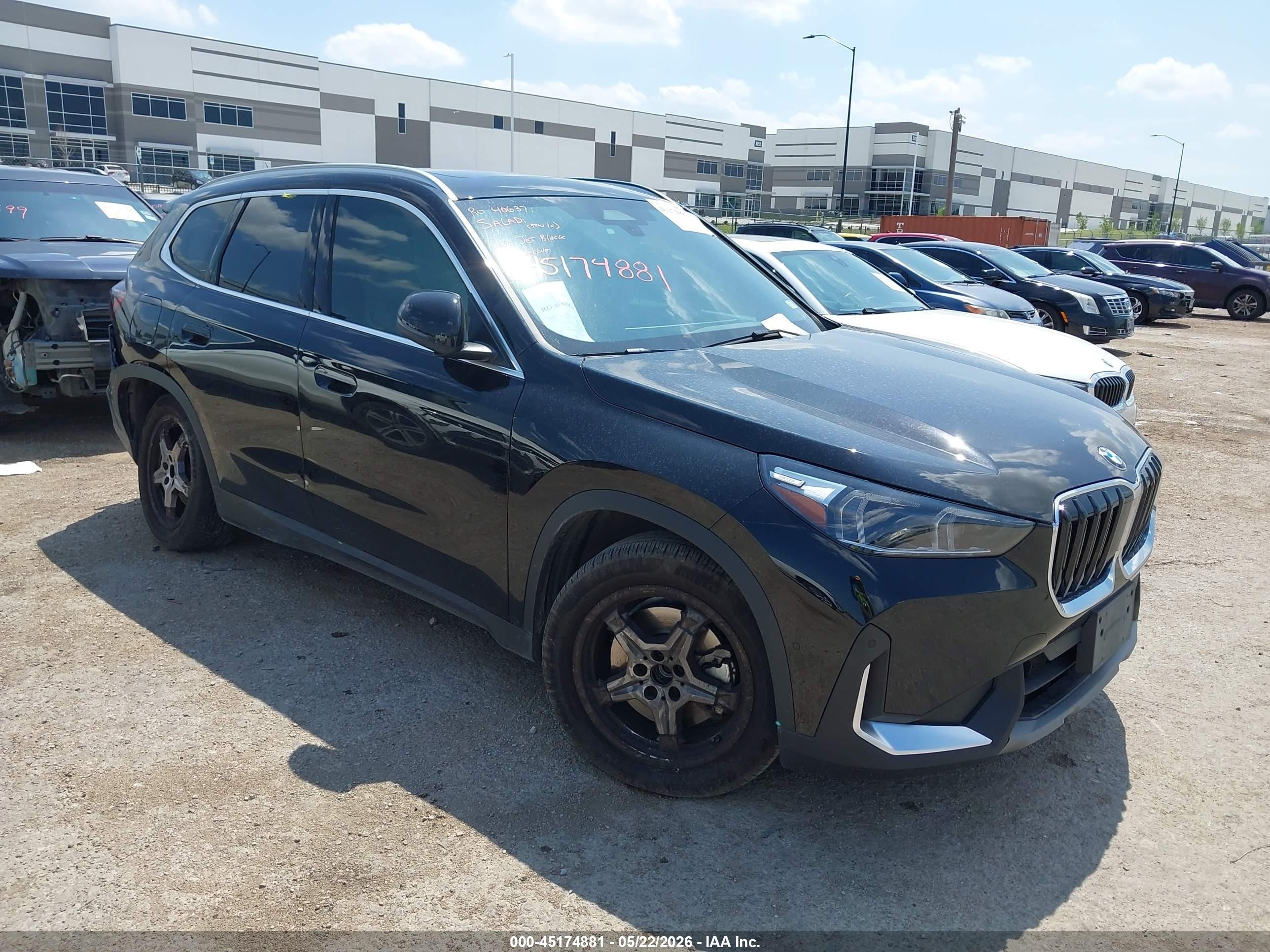 2023 BMW X1 xDrive28i, VIN WBX73EF06P5W78665 — Rear end