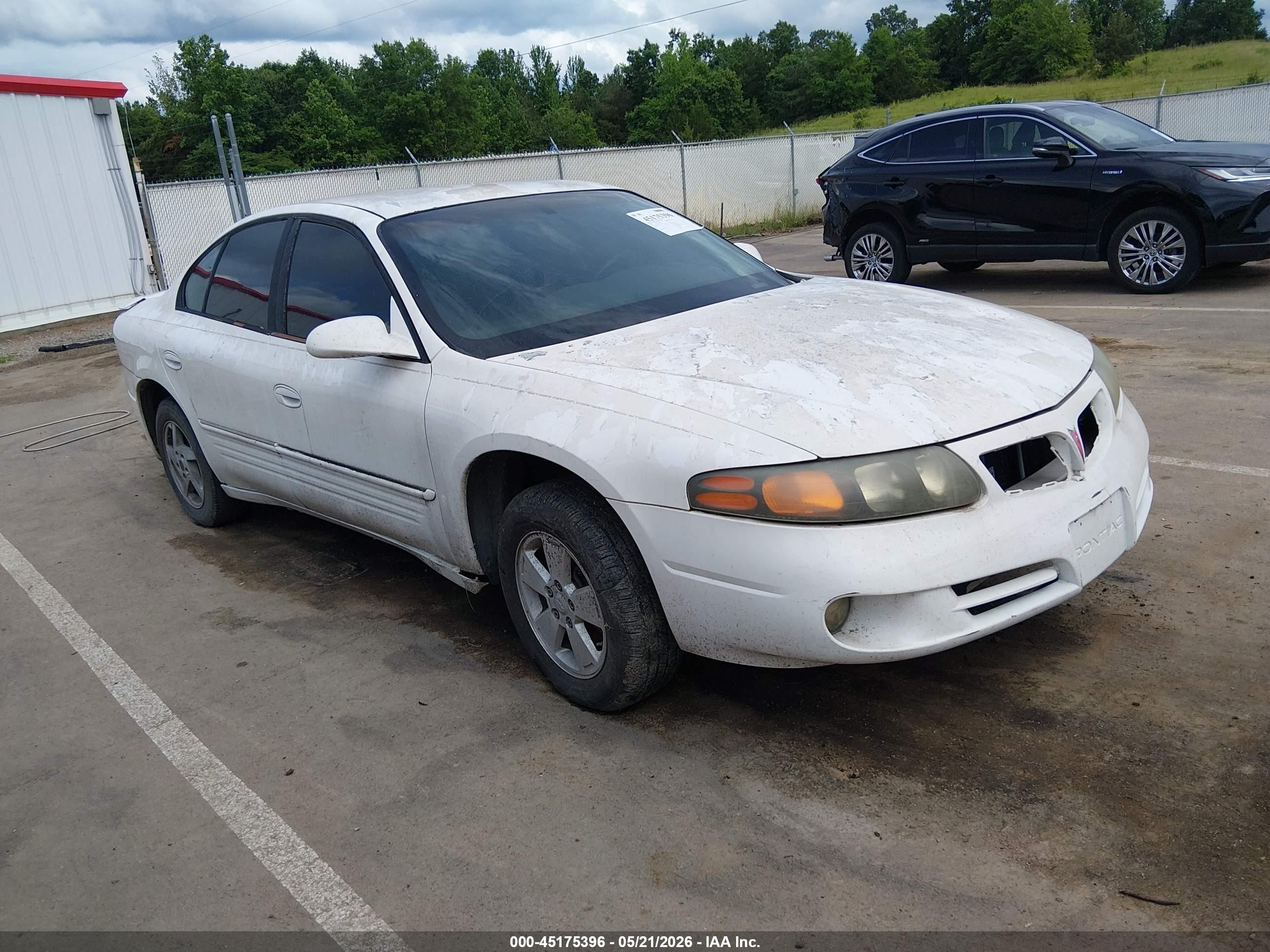 2003 Pontiac Bonneville SE, VIN 1G2HX52K234143835 — Rear end