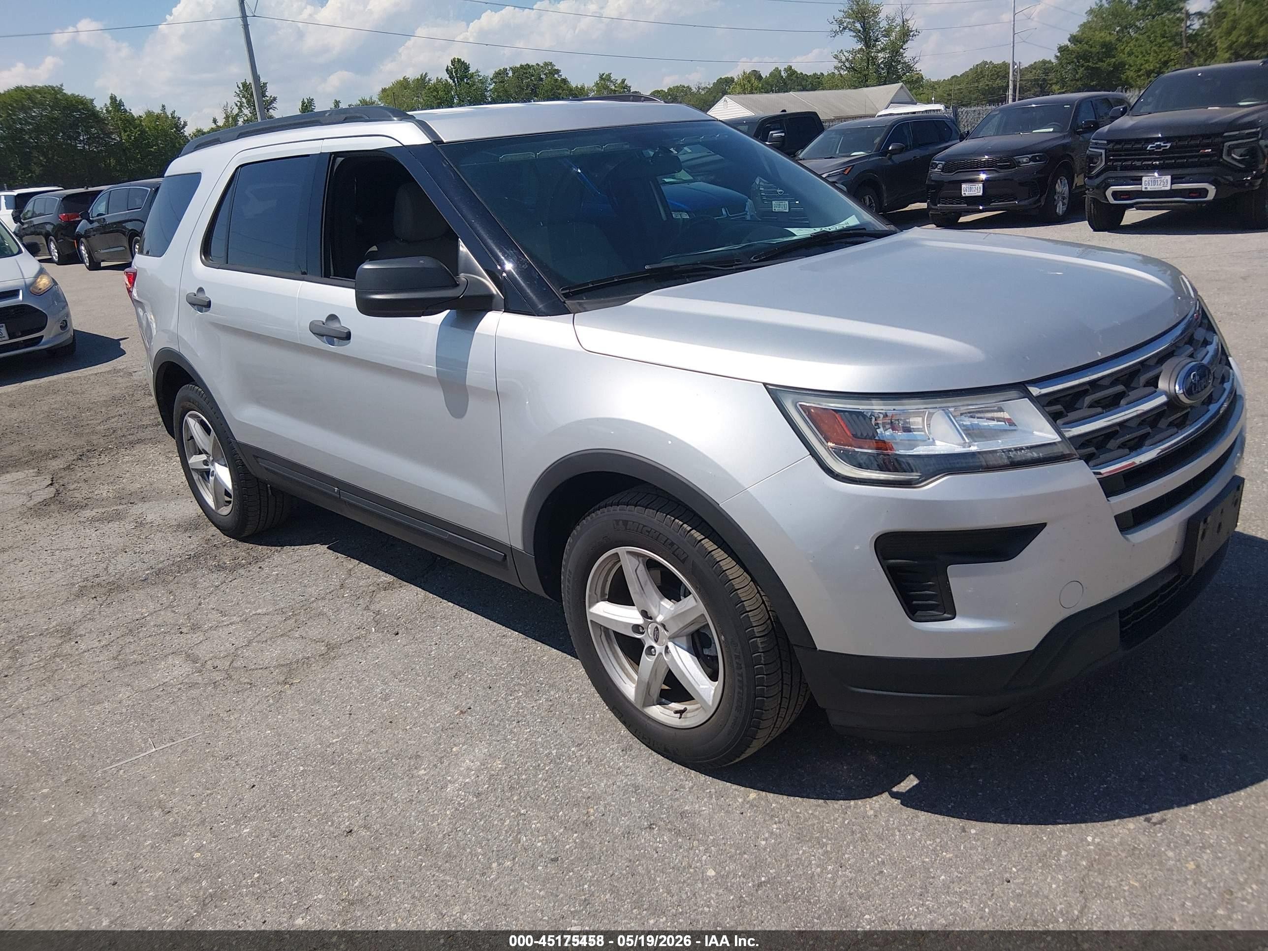 2018 Ford Explorer, VIN 1FM5K8B88JGC45201 — Normal wear