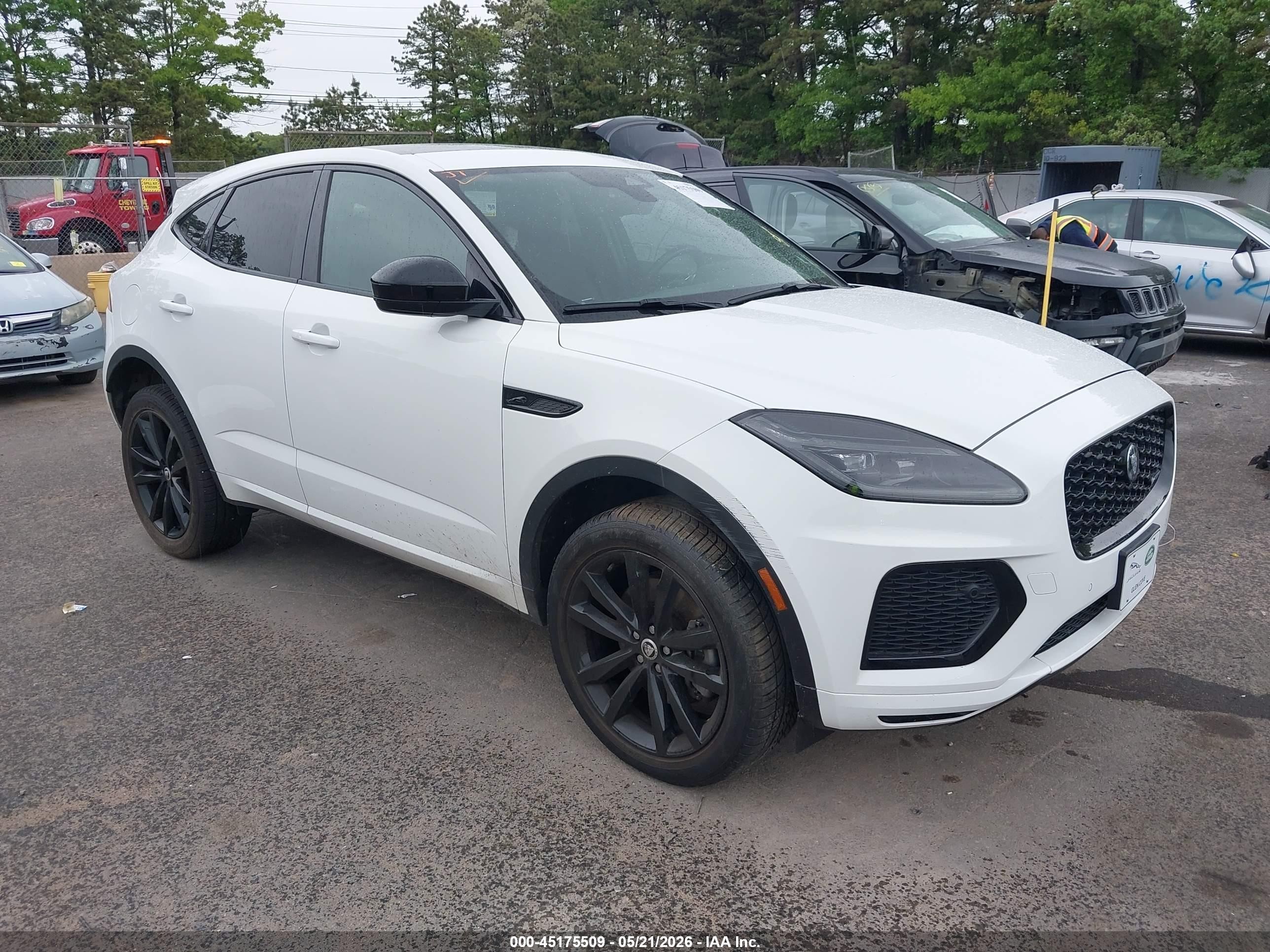 2024 Jaguar E-Pace R-Dynamic SE, VIN SADFL2FX5R1048770 — Front end
