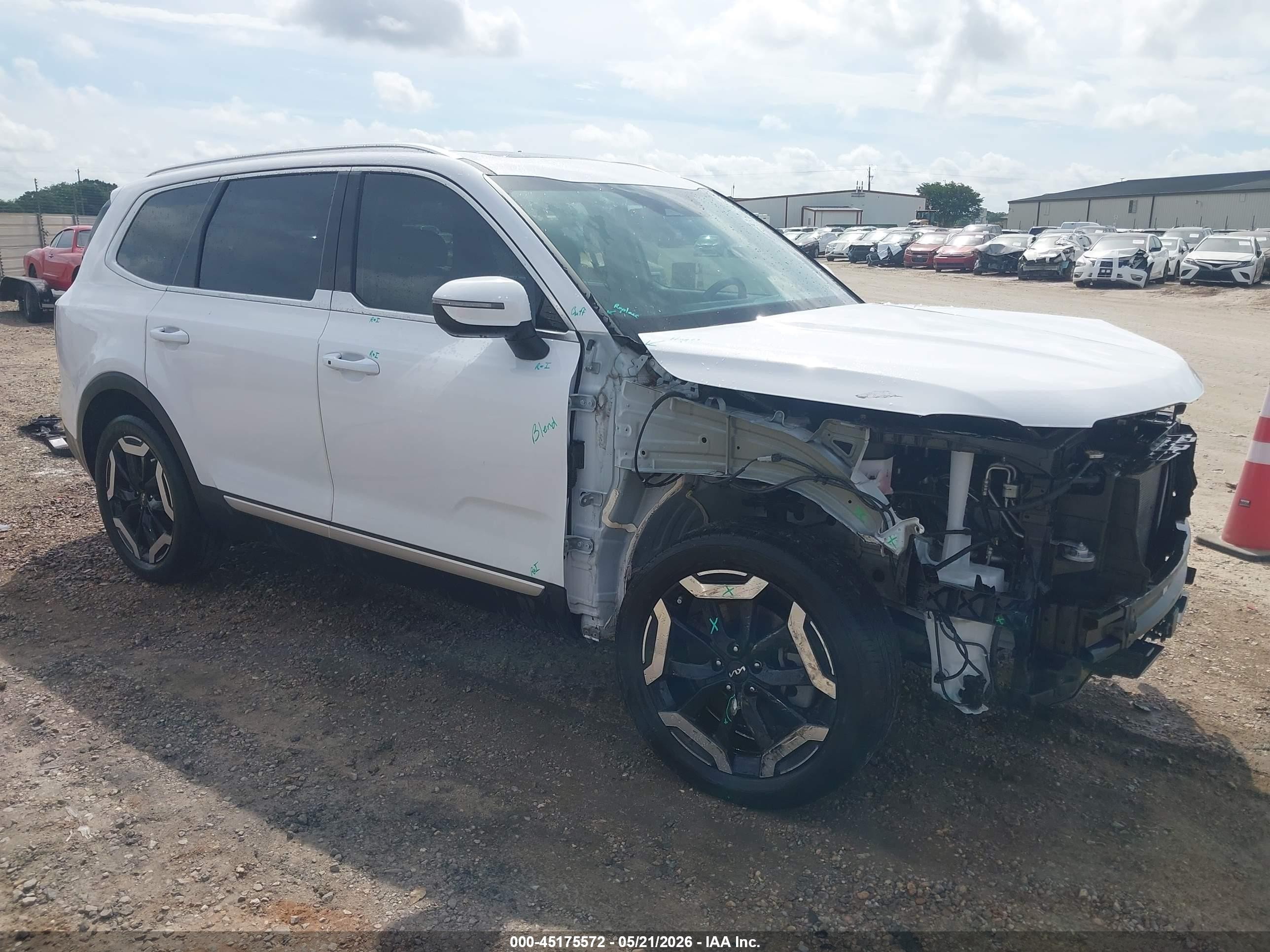 2023 Kia Telluride EX X-Line, VIN 5XYP3DGC8PG329093 — Front end