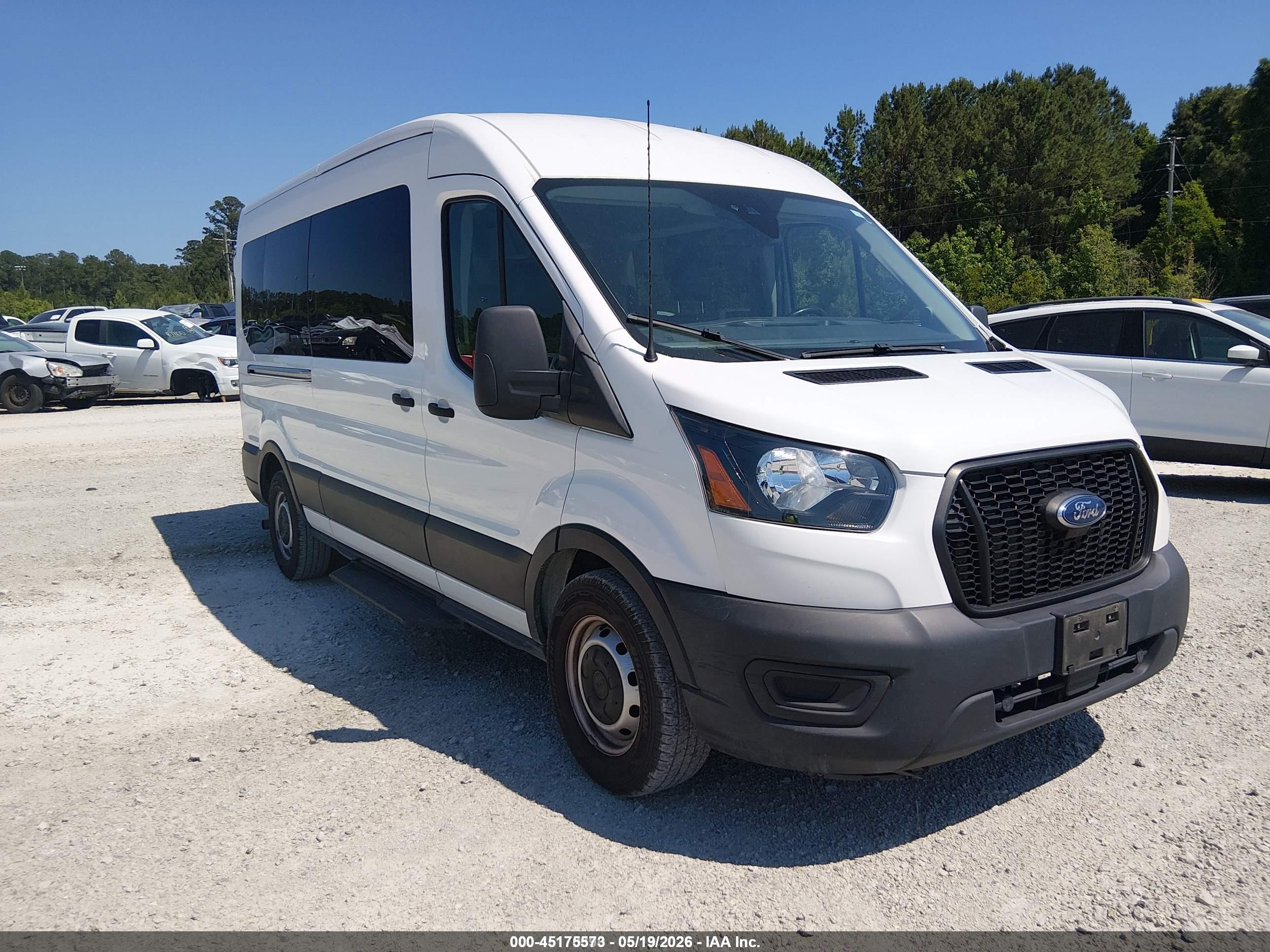 2021 Ford Transit Passenger XL, VIN 1FBAX2C88MKA85620 — Normal wear