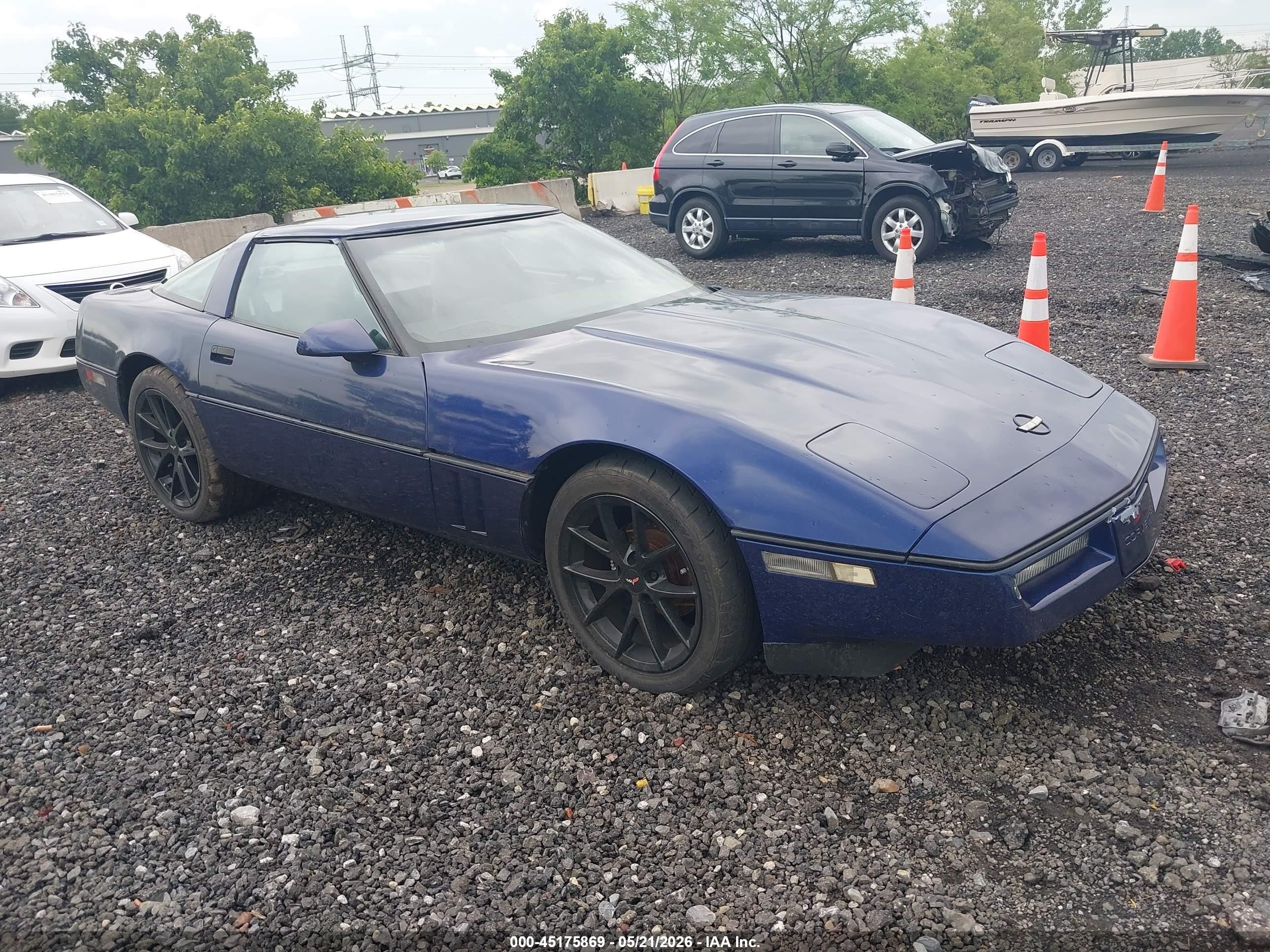 1984 Chevrolet Corvette, VIN 1G1AY0786E5113317 — Front end