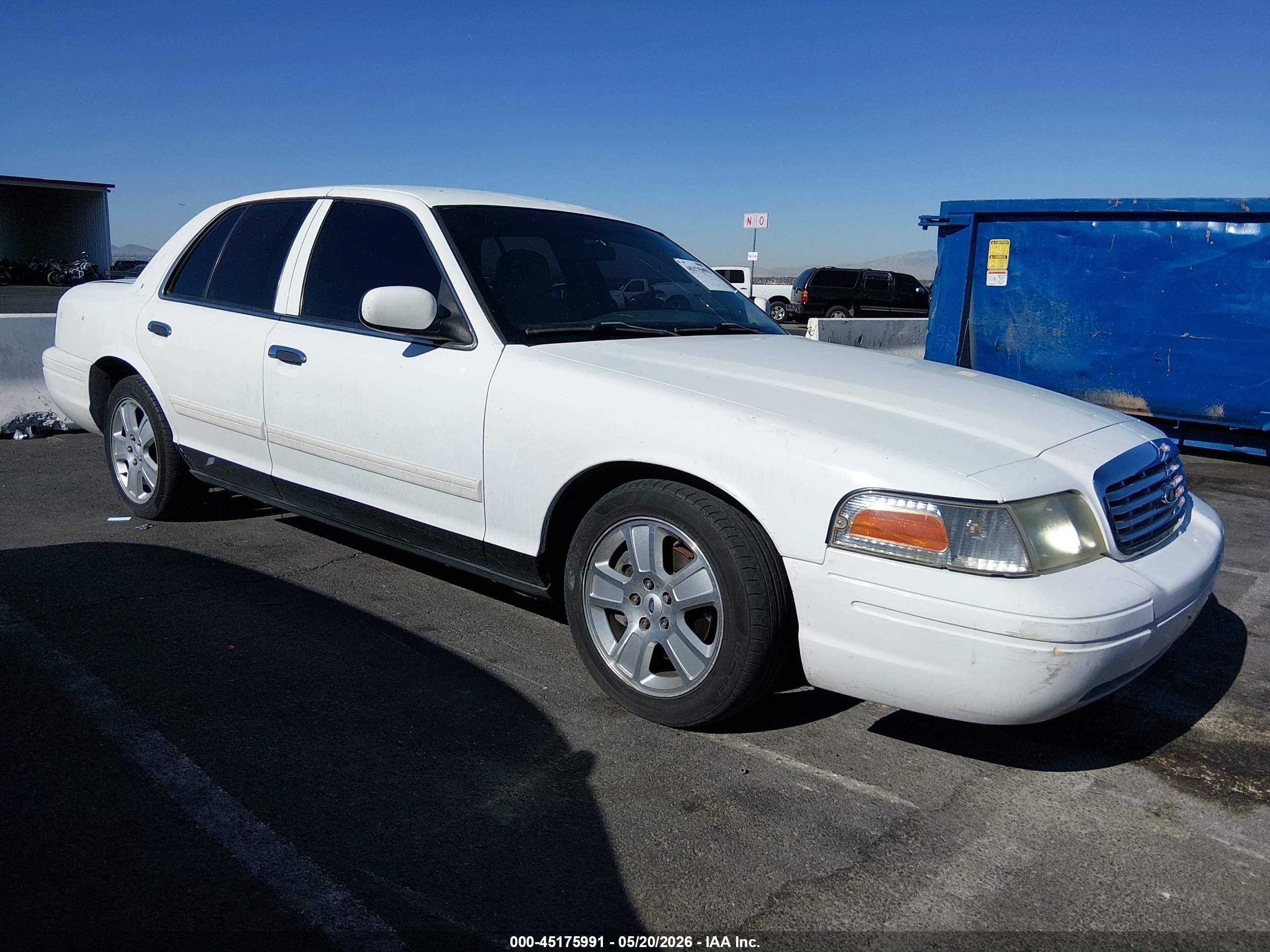 2011 Ford Crown Victoria LX, VIN 2FABP7EV1BX127108 — Normal wear
