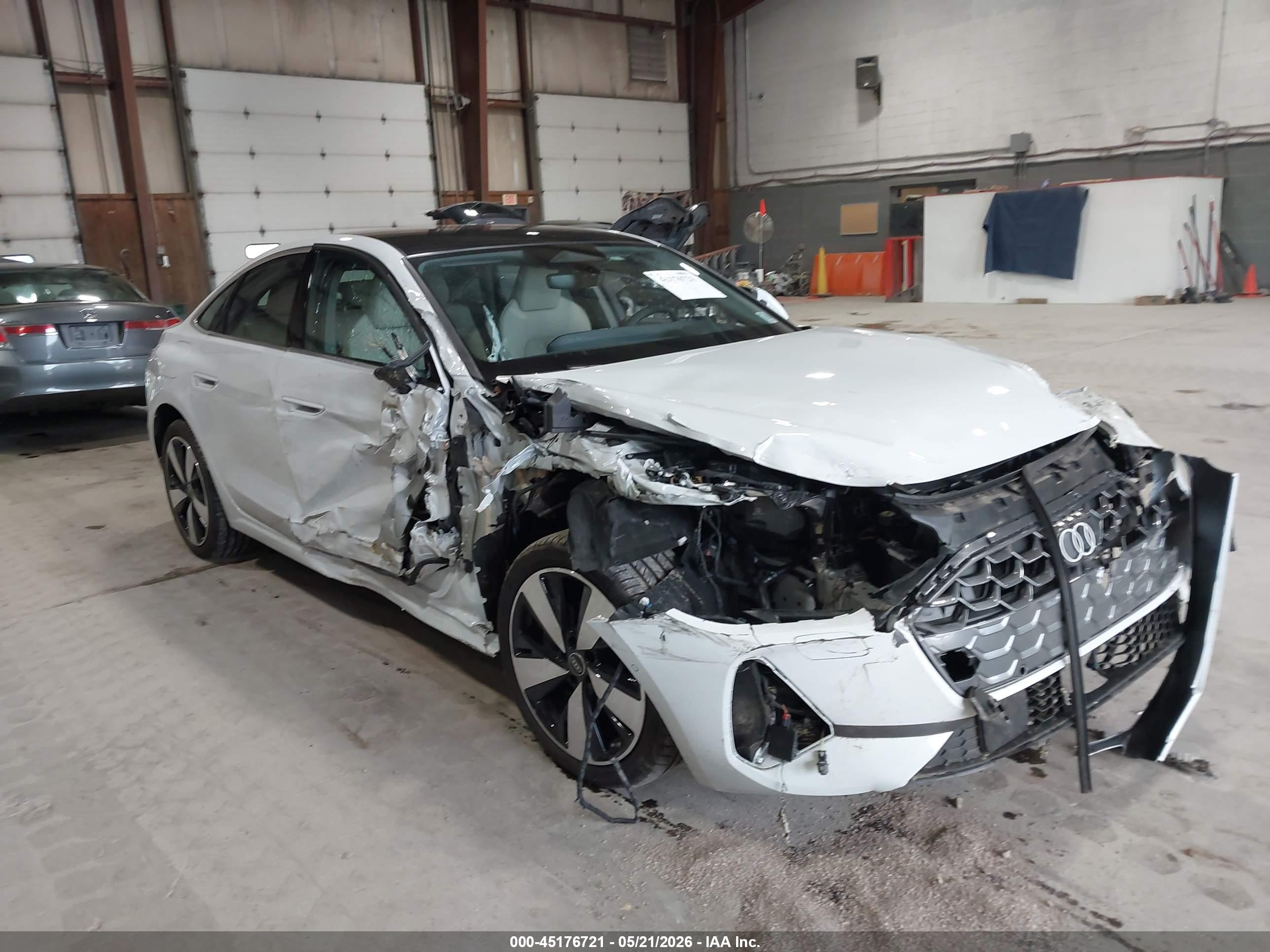 2025 Audi A5, VIN WAU3BCFU3SN053765 — Перед