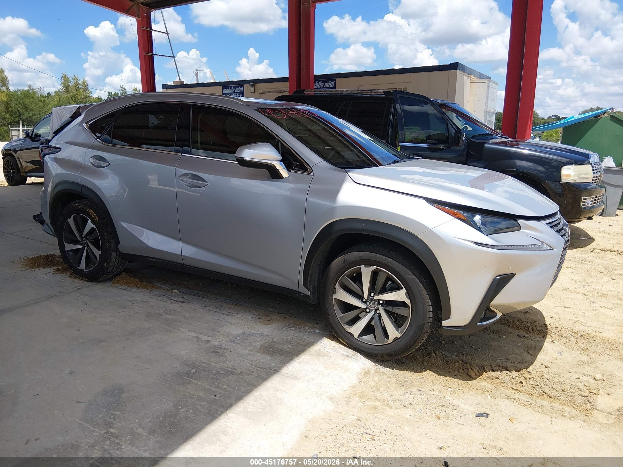 2018 Lexus NX 300, VIN JTJYARBZ4J2092622 — Rear end