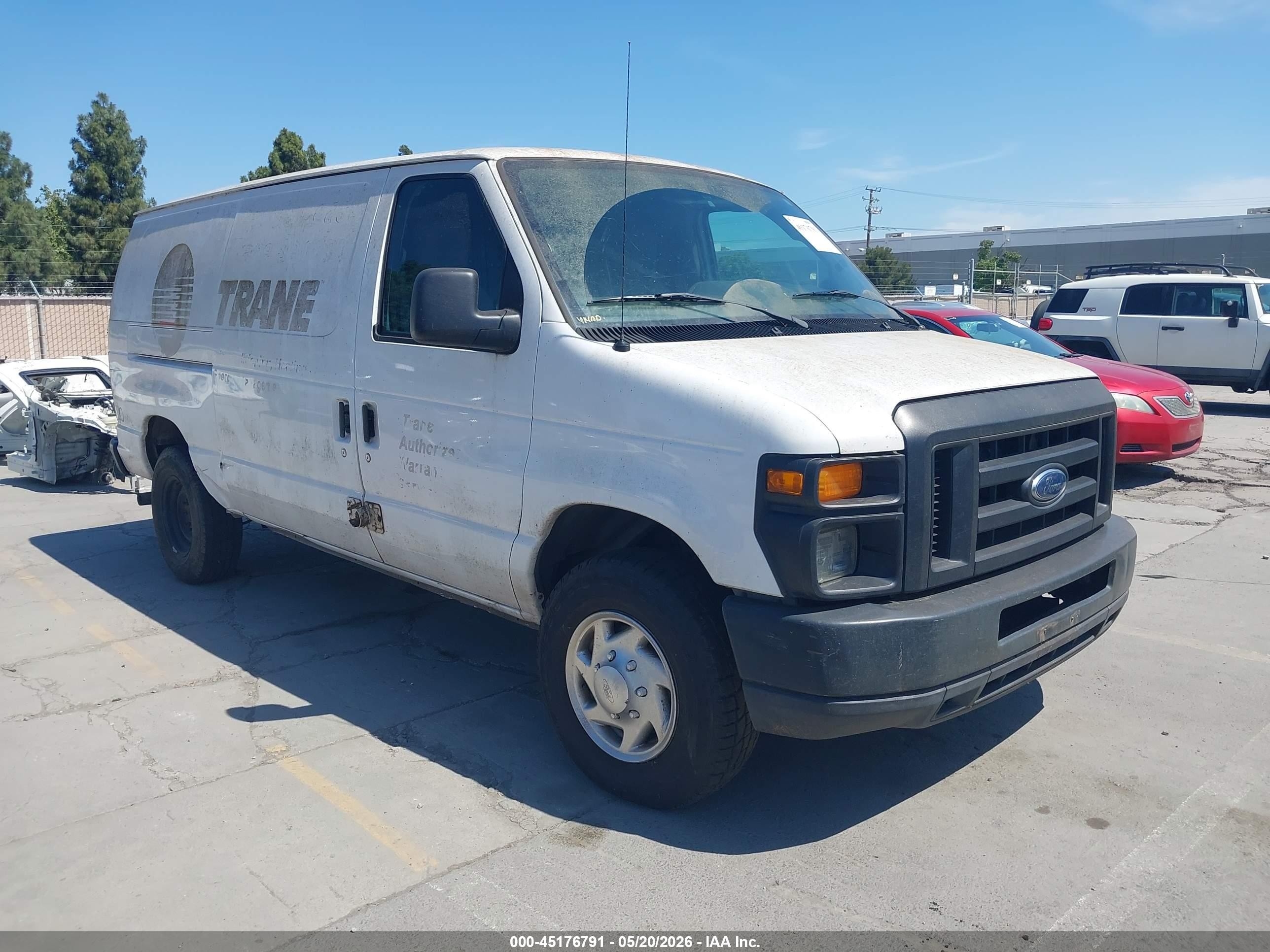 2010 Ford Econoline Cargo Commercial, VIN 1FTNE2EL8ADA16611 — Normal wear
