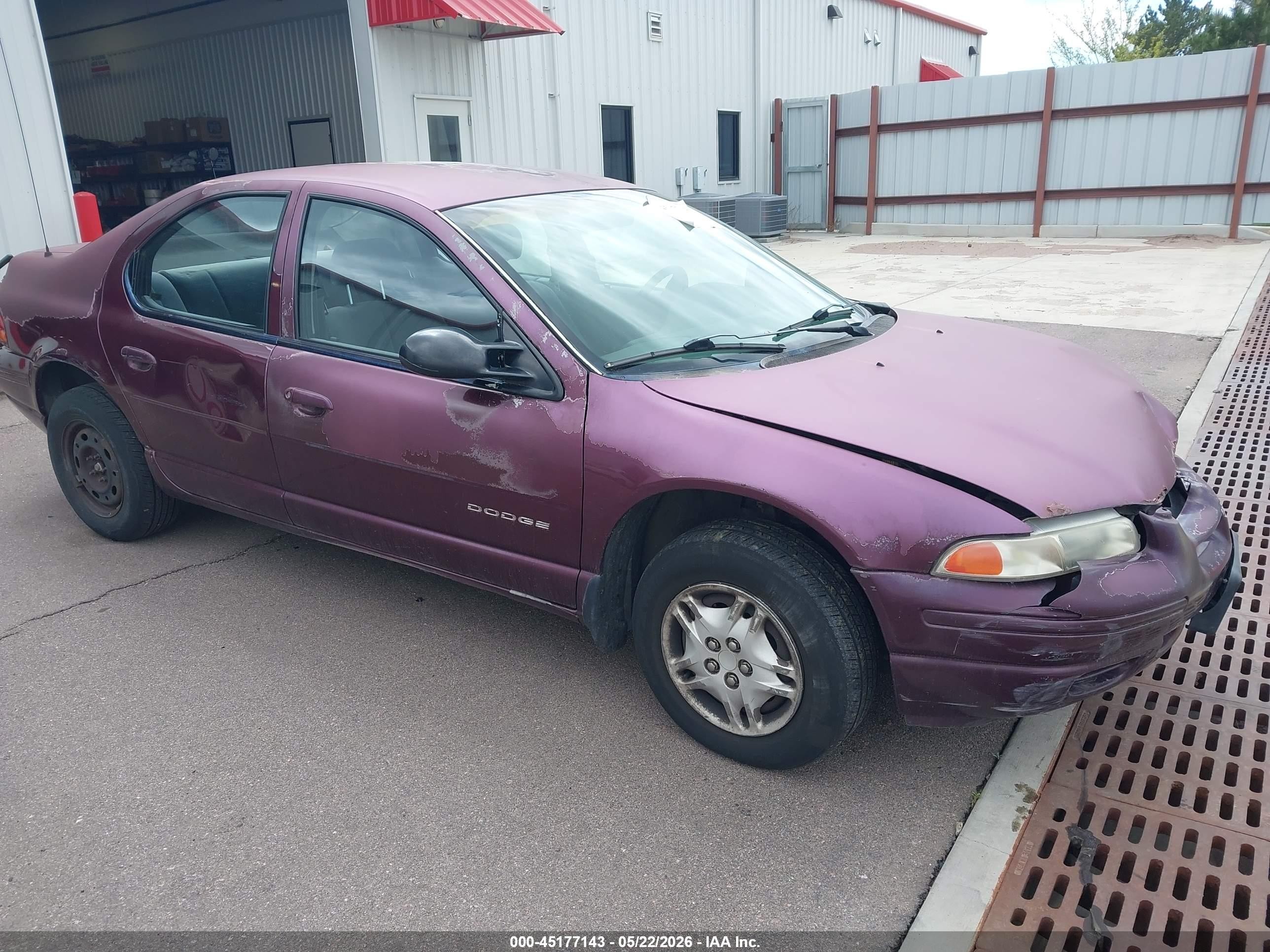1999 Dodge Stratus, VIN 1B3EJ46X6XN676918 — Front end