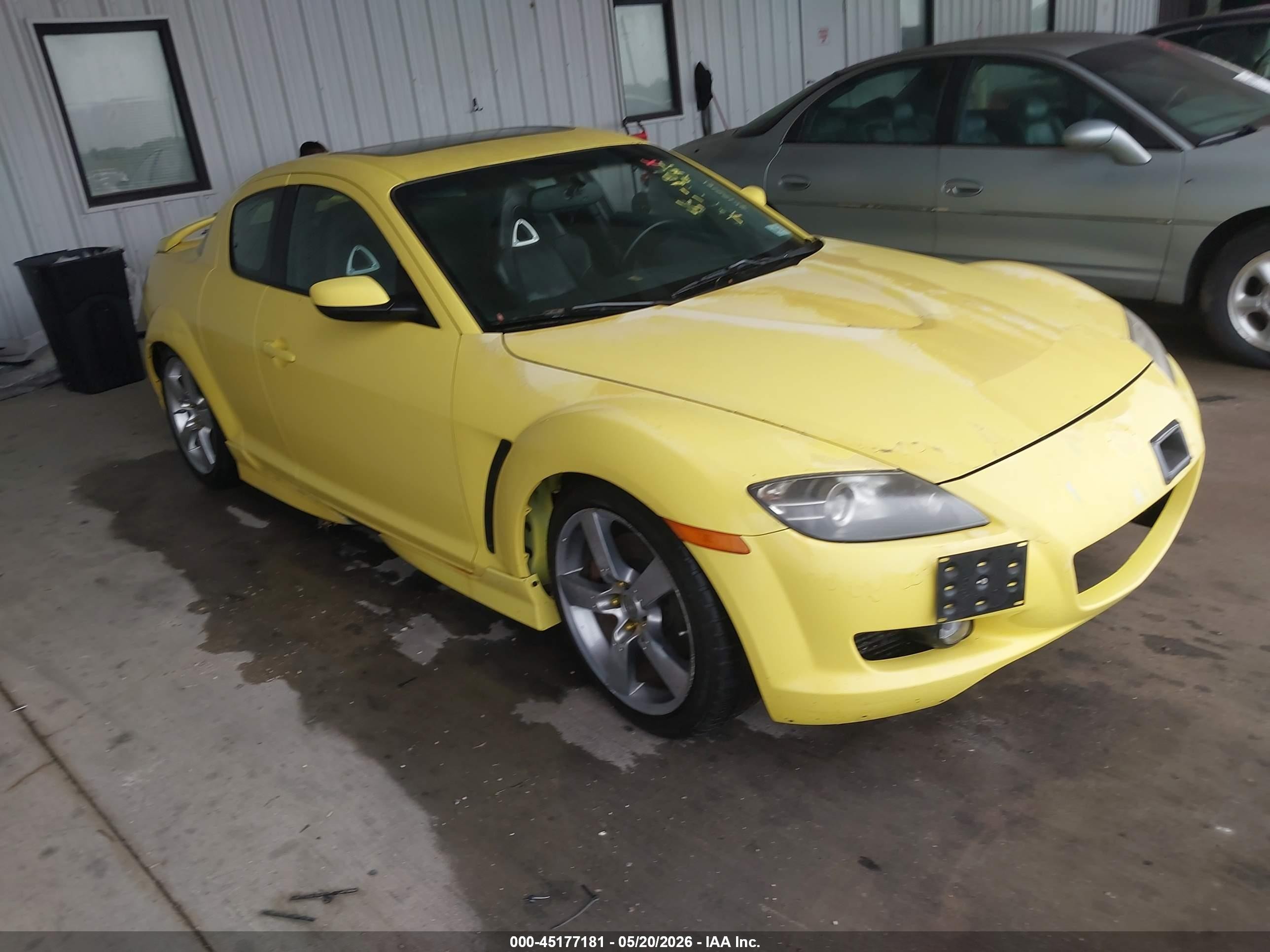 2004 Mazda RX-8, VIN JM1FE173040126771 — Normal wear