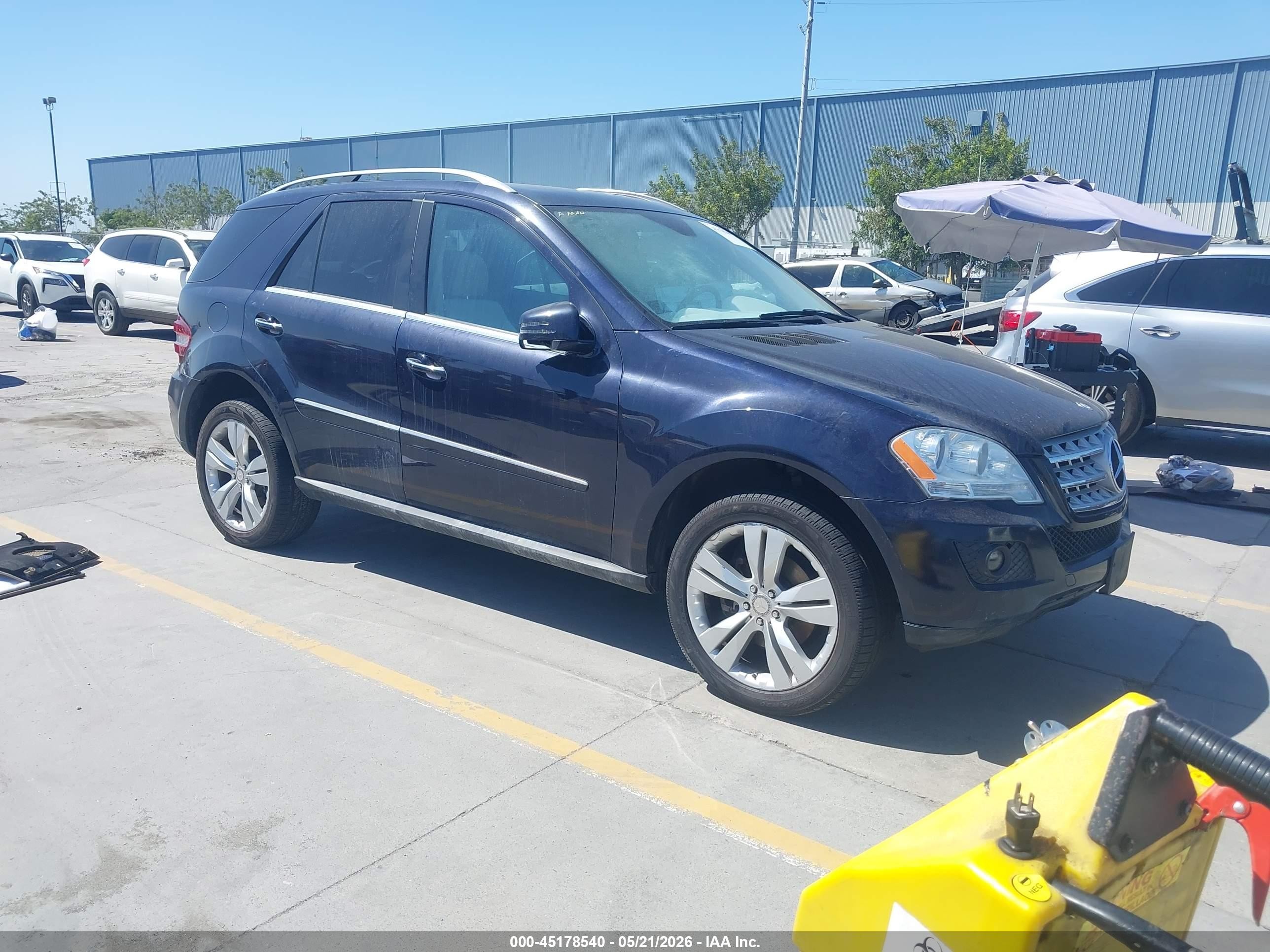2011 Mercedes-Benz M 350, VIN 4JGBB8GB5BA669284 — Interior fire
