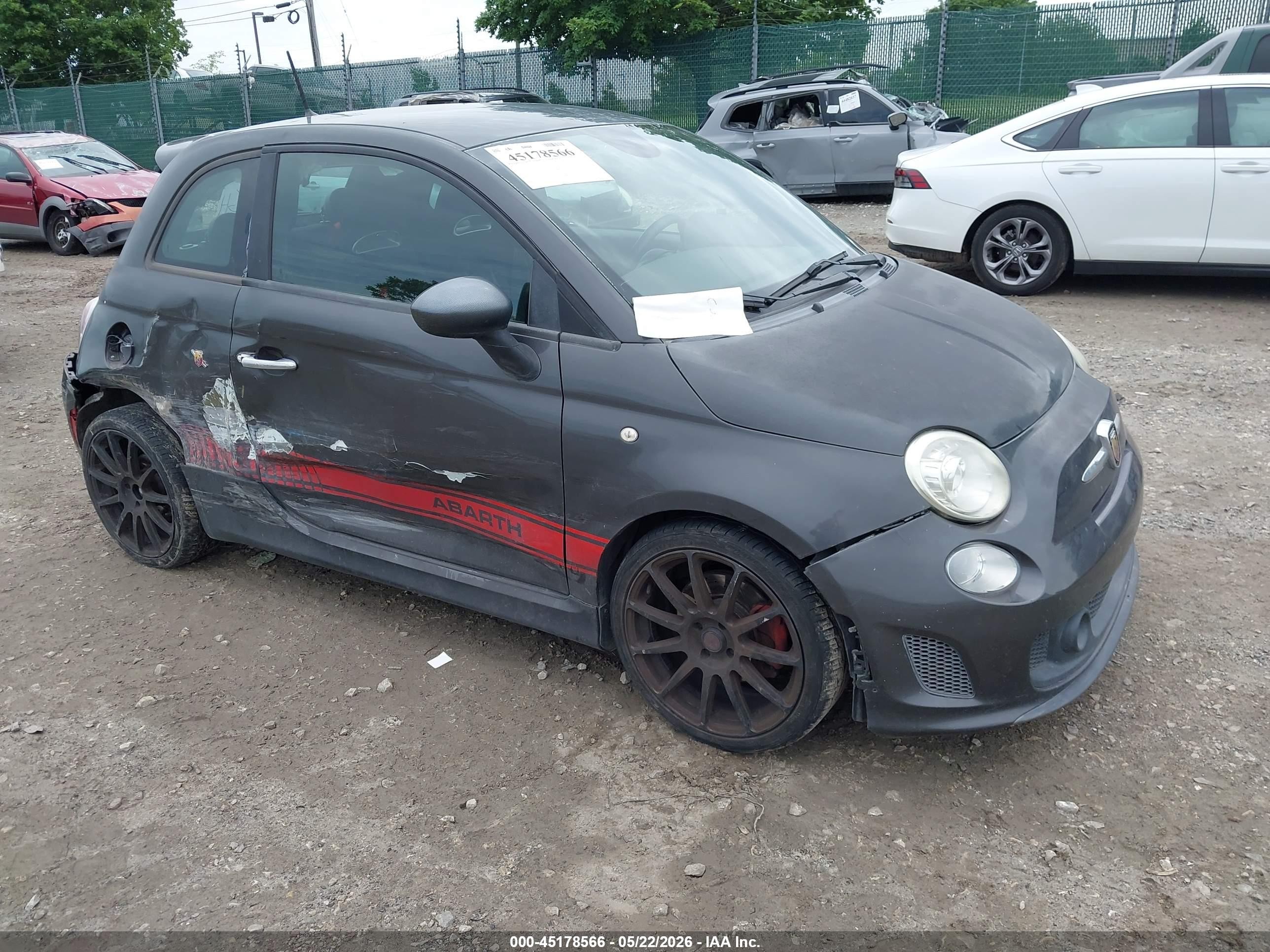 2015 FIAT 500 Abarth, VIN 3C3CFFFH0FT750493 — Side