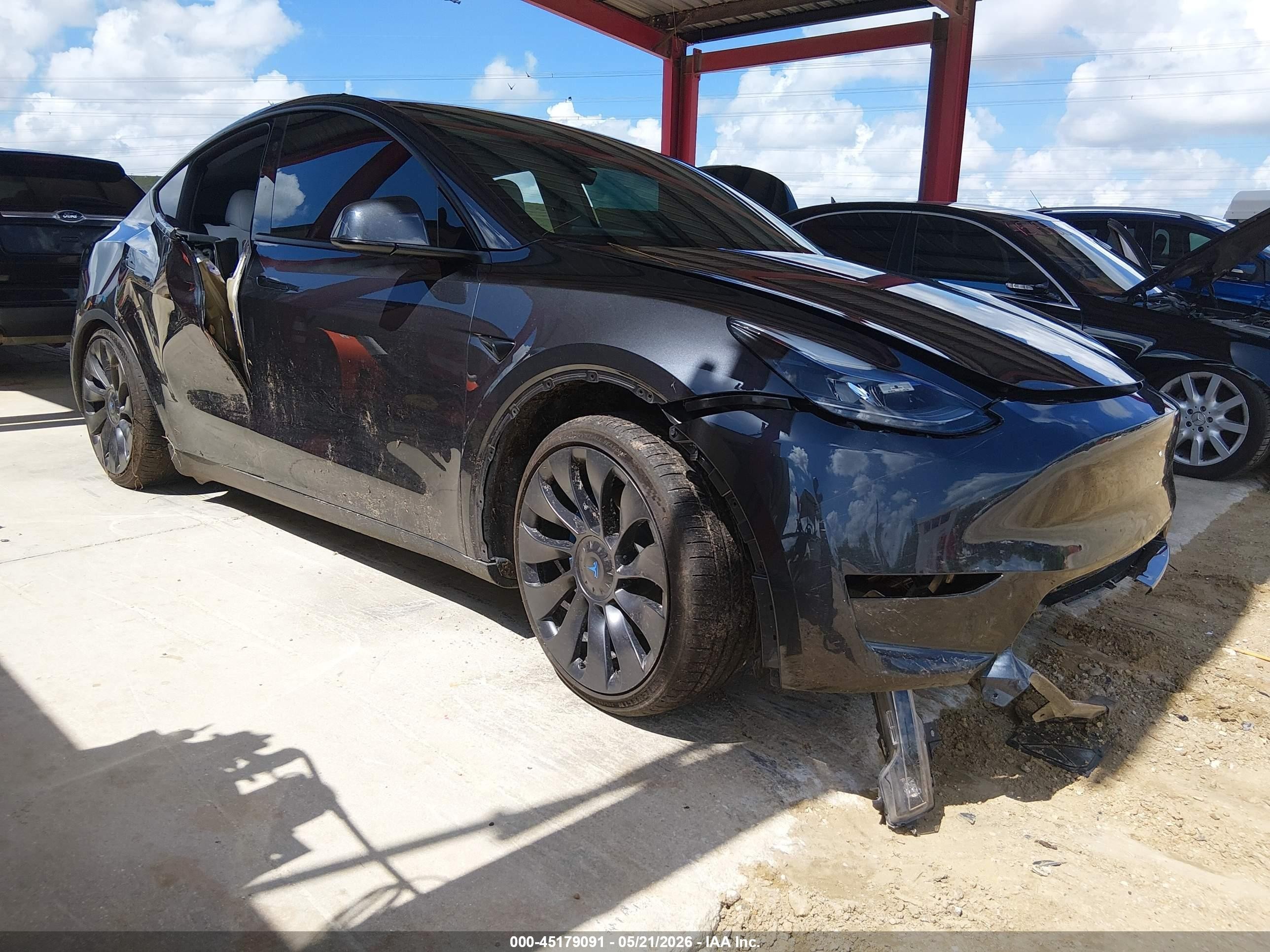 2024 Tesla Model Y Performance, VIN 7SAYGDEF4RF029389 — Water / flood