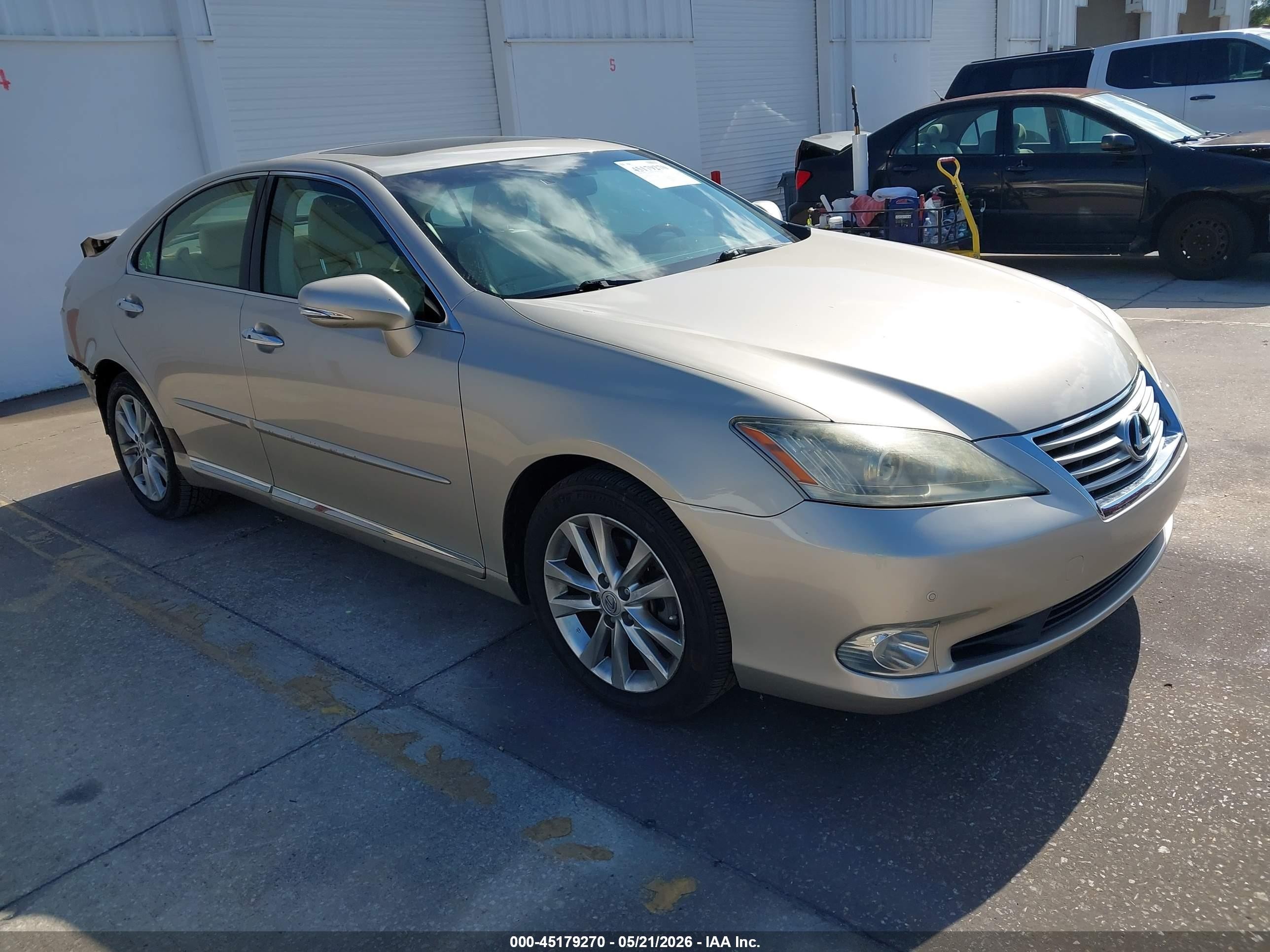 2012 Lexus ES 330, VIN JTHBK1EG5C2474077 — Rear end