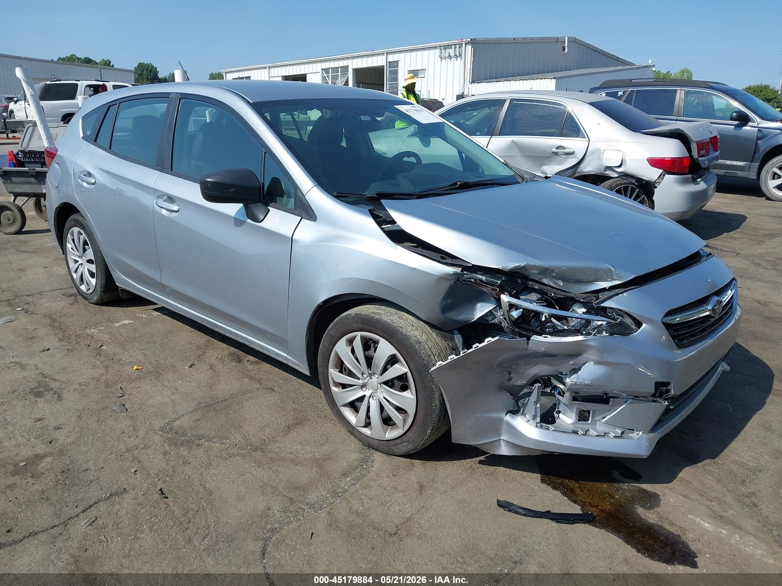 2021 Subaru Impreza, VIN 4S3GTAB67M3704584 — Перед
