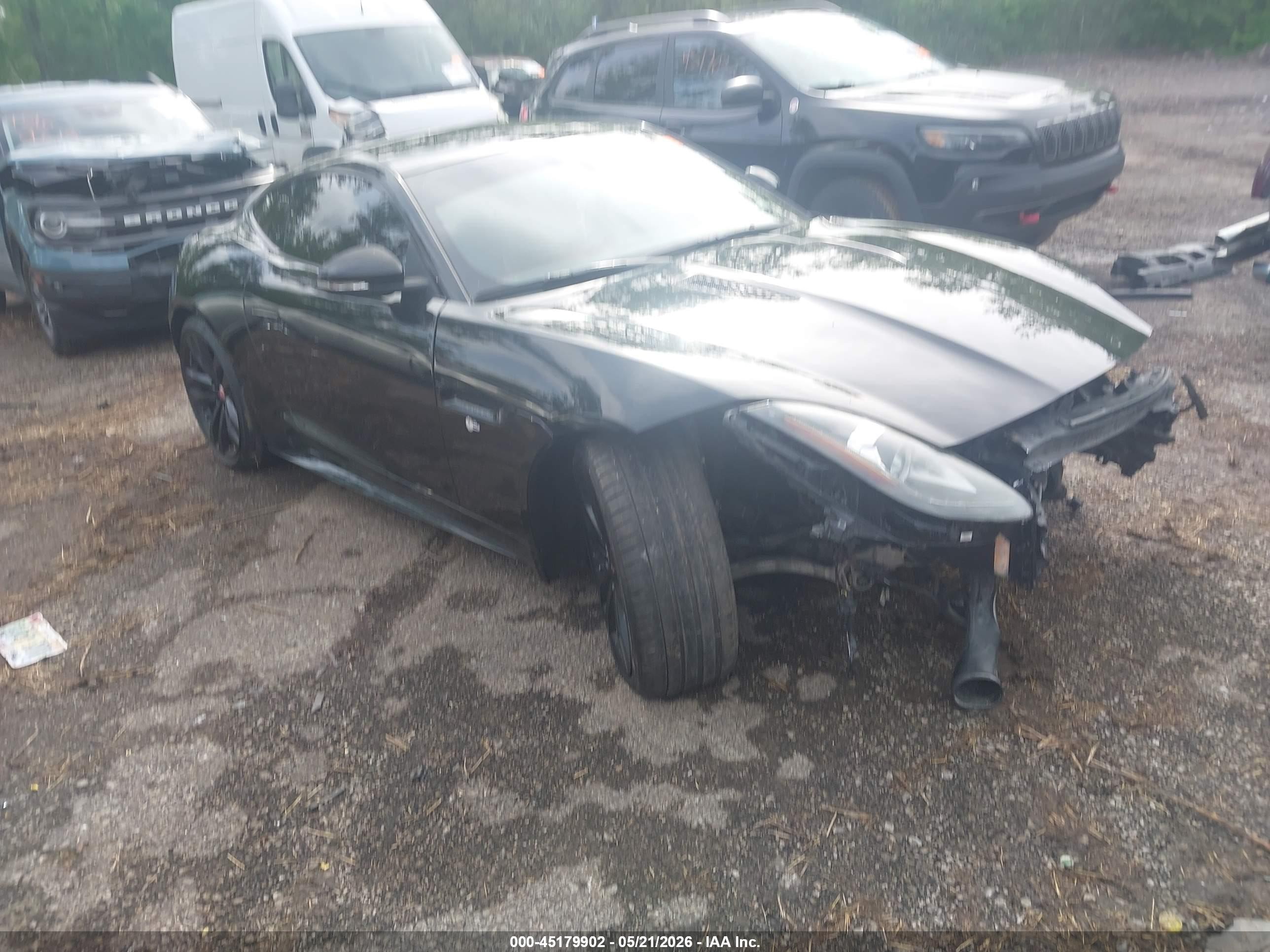 2015 Jaguar F-Type S, VIN SAJWA6BU9F8K18427 — Перед