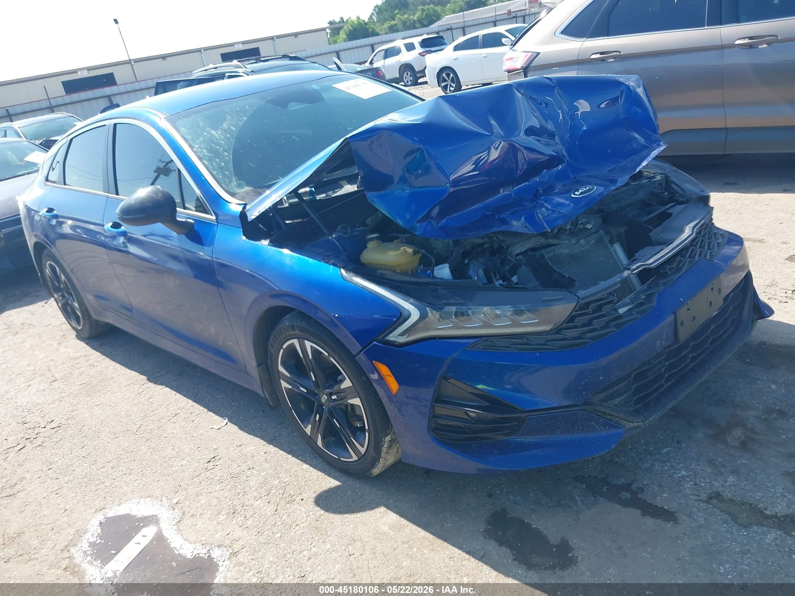 2021 Kia K5 GT-Line, VIN 5XXG64J22MG057017 — Front end