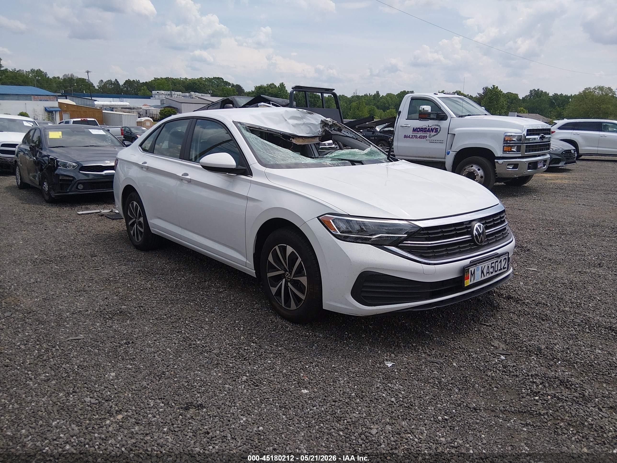 2024 Volkswagen Jetta S, VIN 3VW4M7BU6RM036281 — Roof