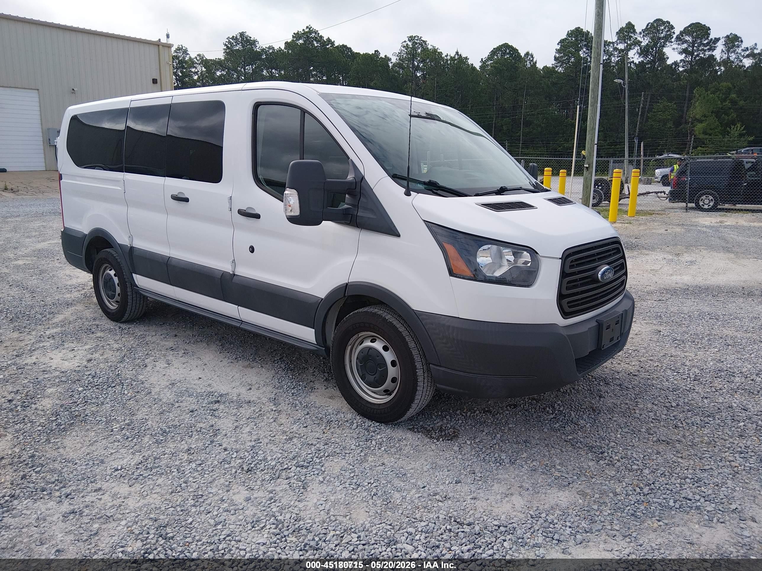 2018 Ford Transit Passenger XL, VIN 1FMZK1ZM6JKB35966 — Normal wear