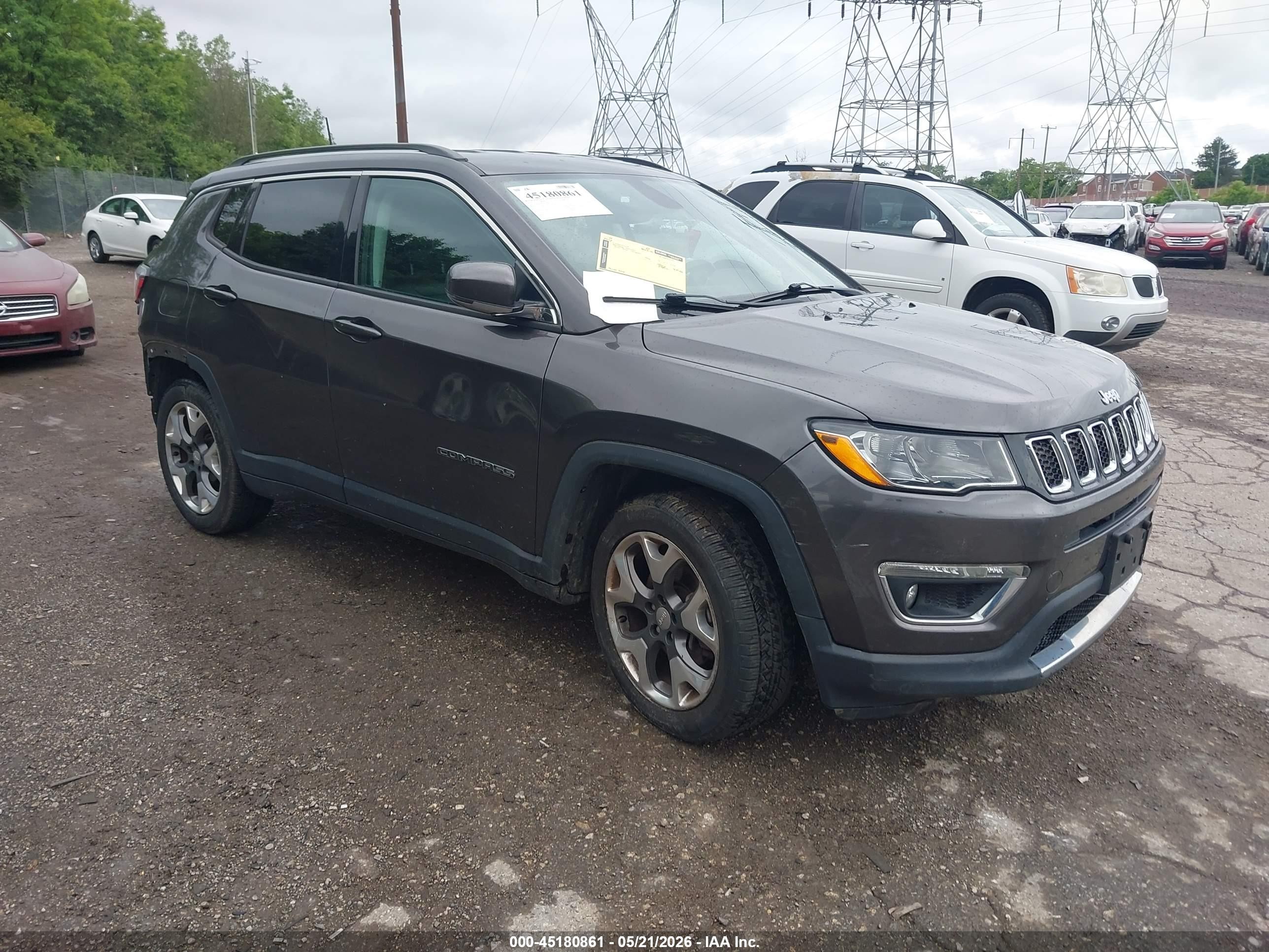2020 Jeep Compass Limited, VIN 3C4NJCCB2LT179683 — Rear end