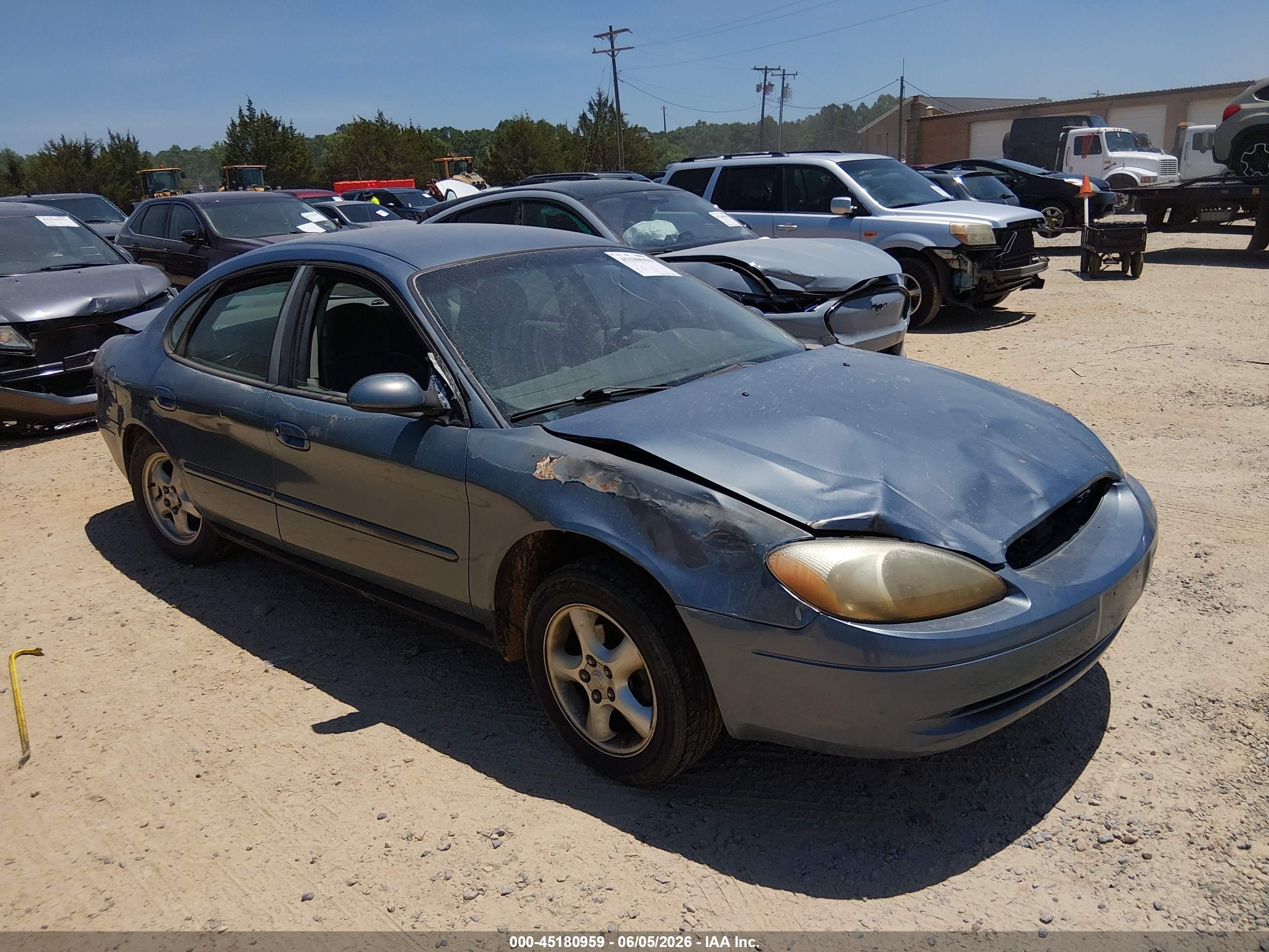 2000 Ford Taurus SE, VIN 1FAFP53U2YA136451 — All over