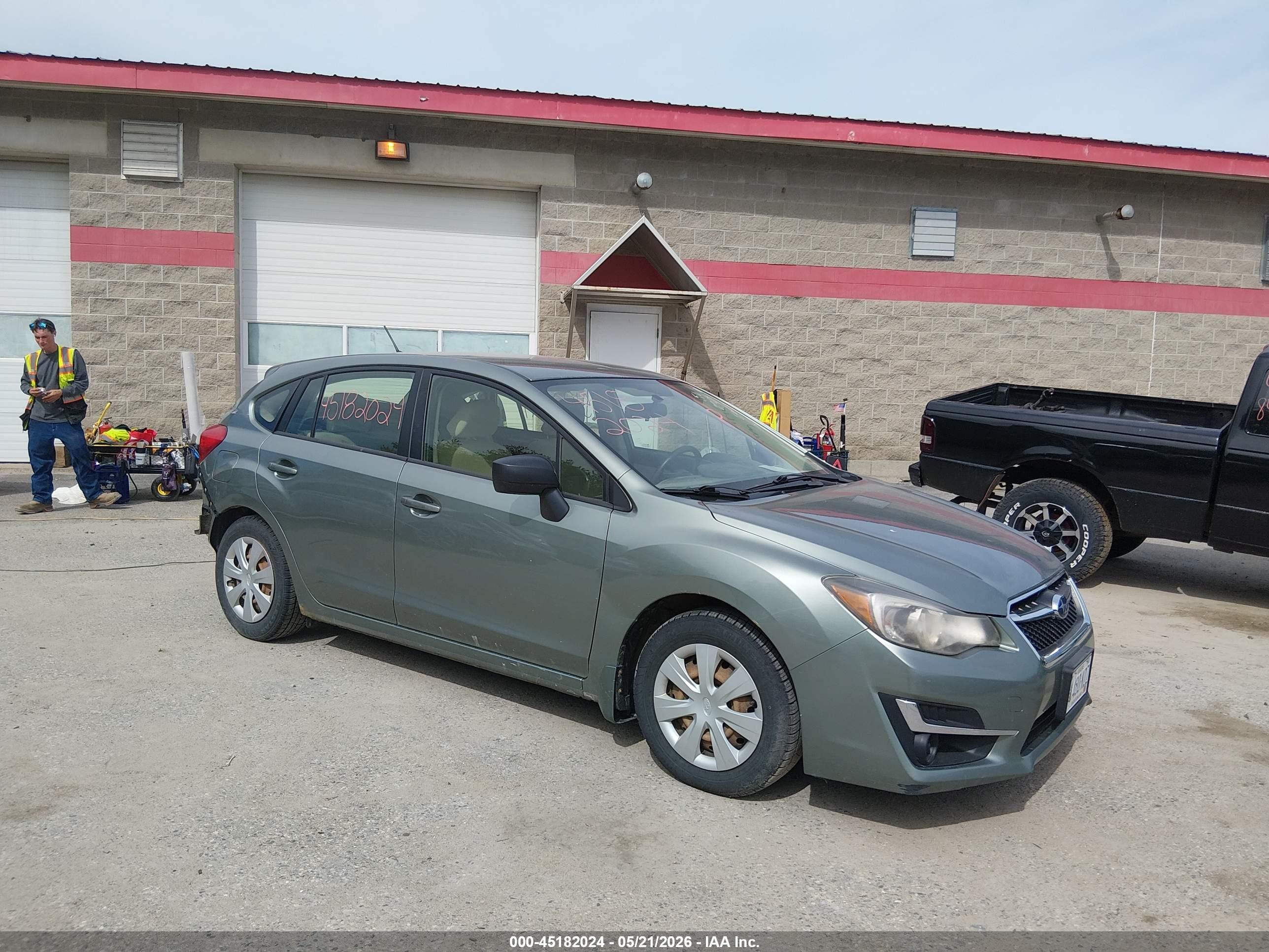 2015 Subaru Impreza 2.0i, VIN JF1GPAA61FH261656 — Rear end
